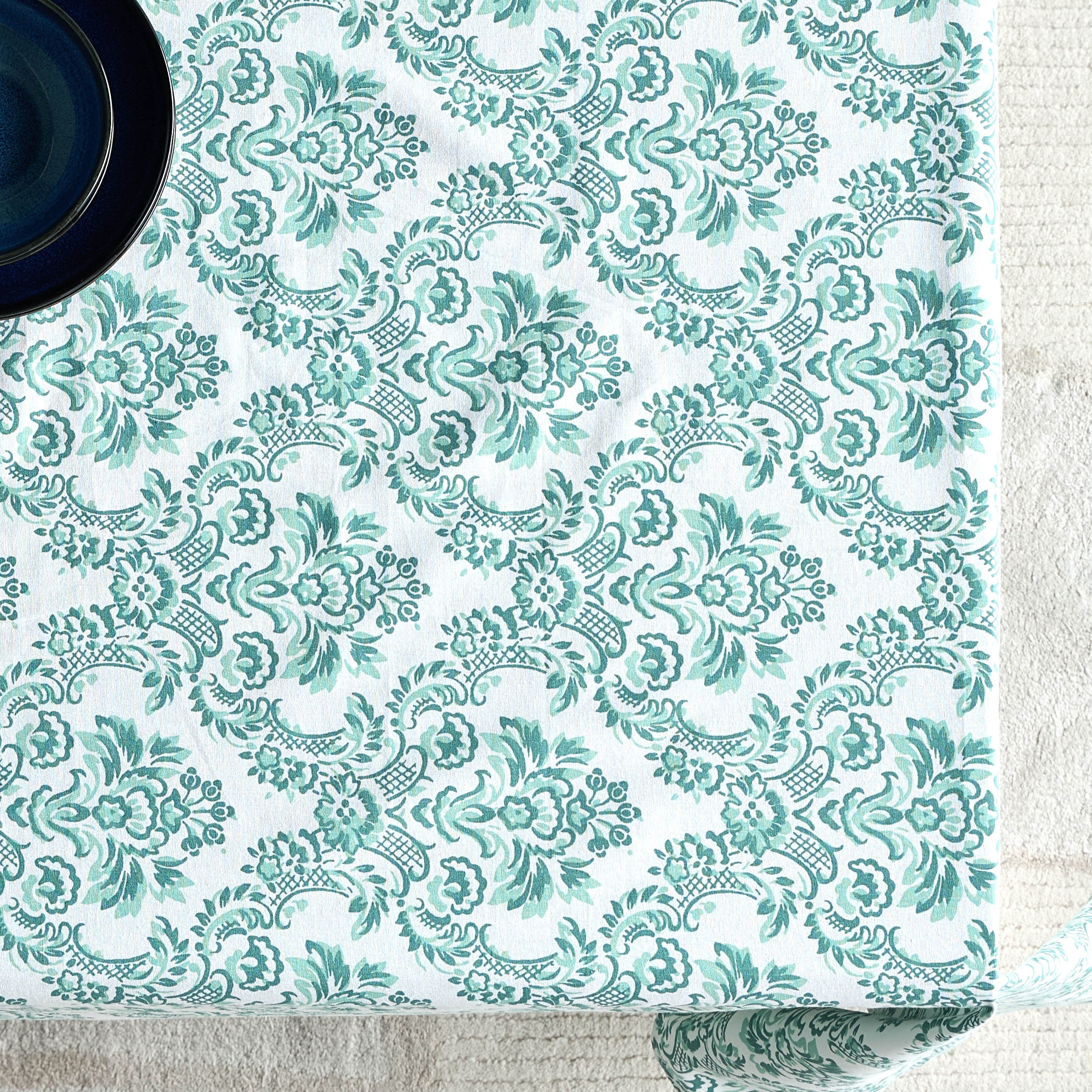 Isabella Table Cover - 180x300 cm-household-dining-tablelinen-runnersandtablecovers-image-2