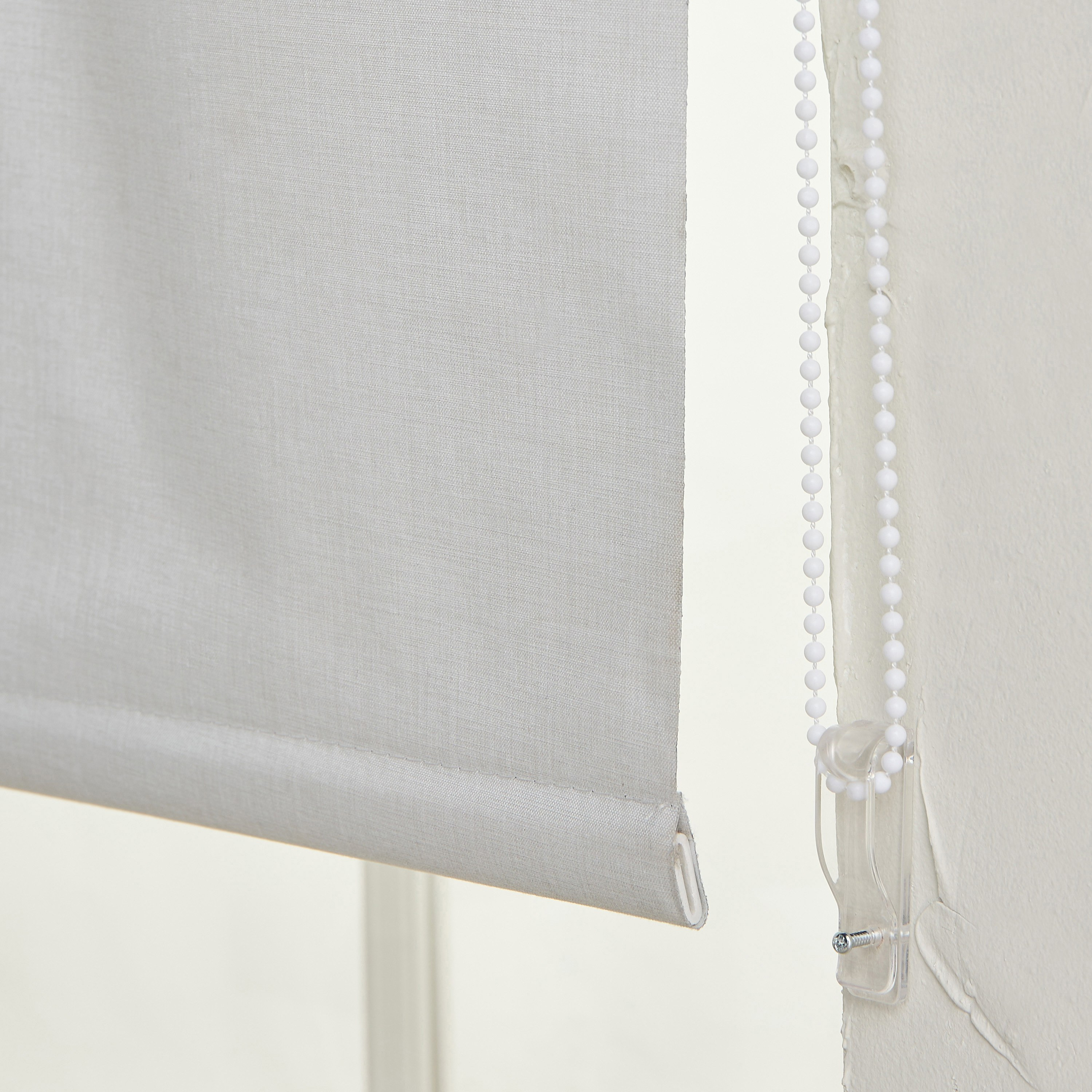 Dallas Blackout Roller Blind - 210x240 cm-household-windows-blinds-image-2