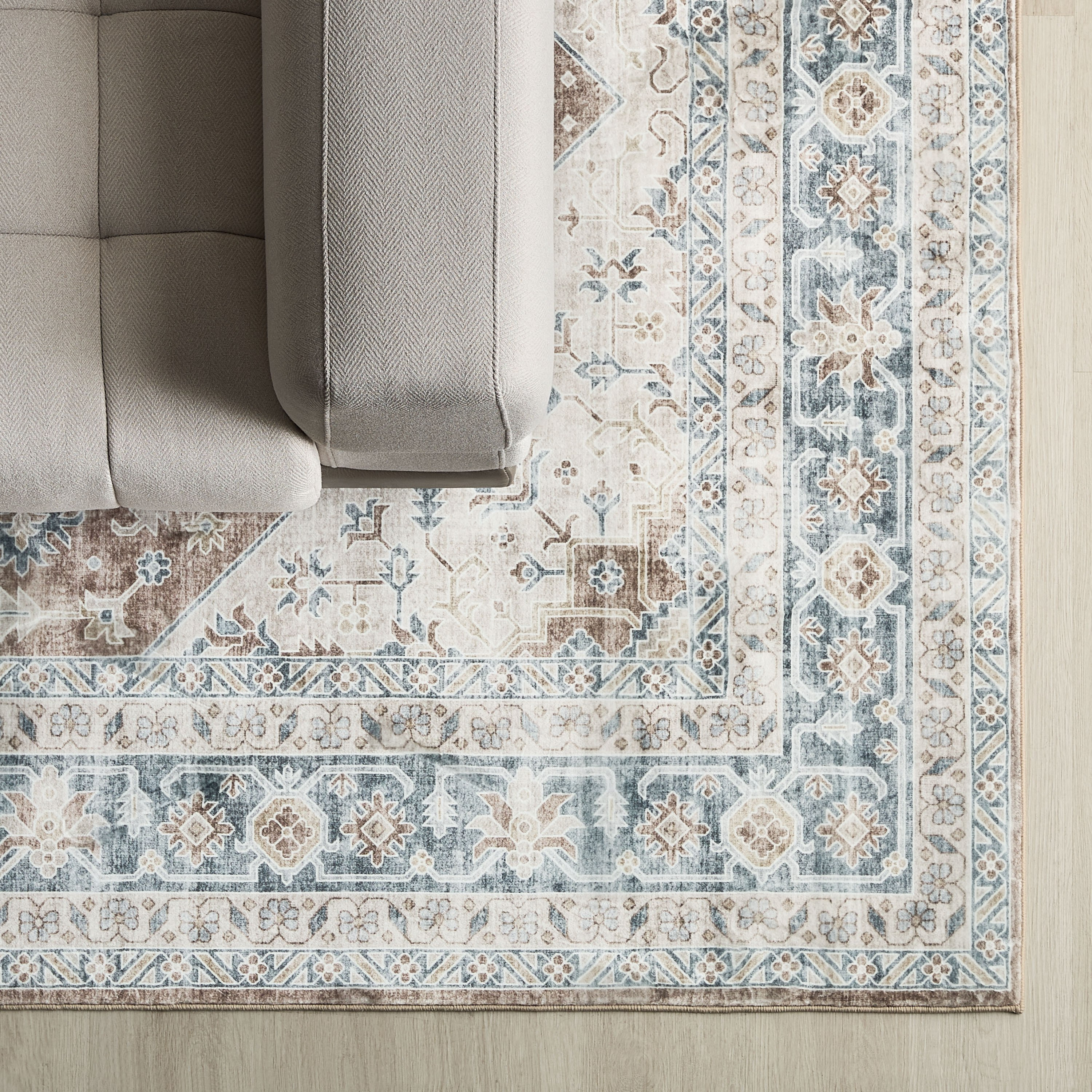 Mireya Printed Rug - 200x290 cm-household-rugsandcarpets-rugs-image-1