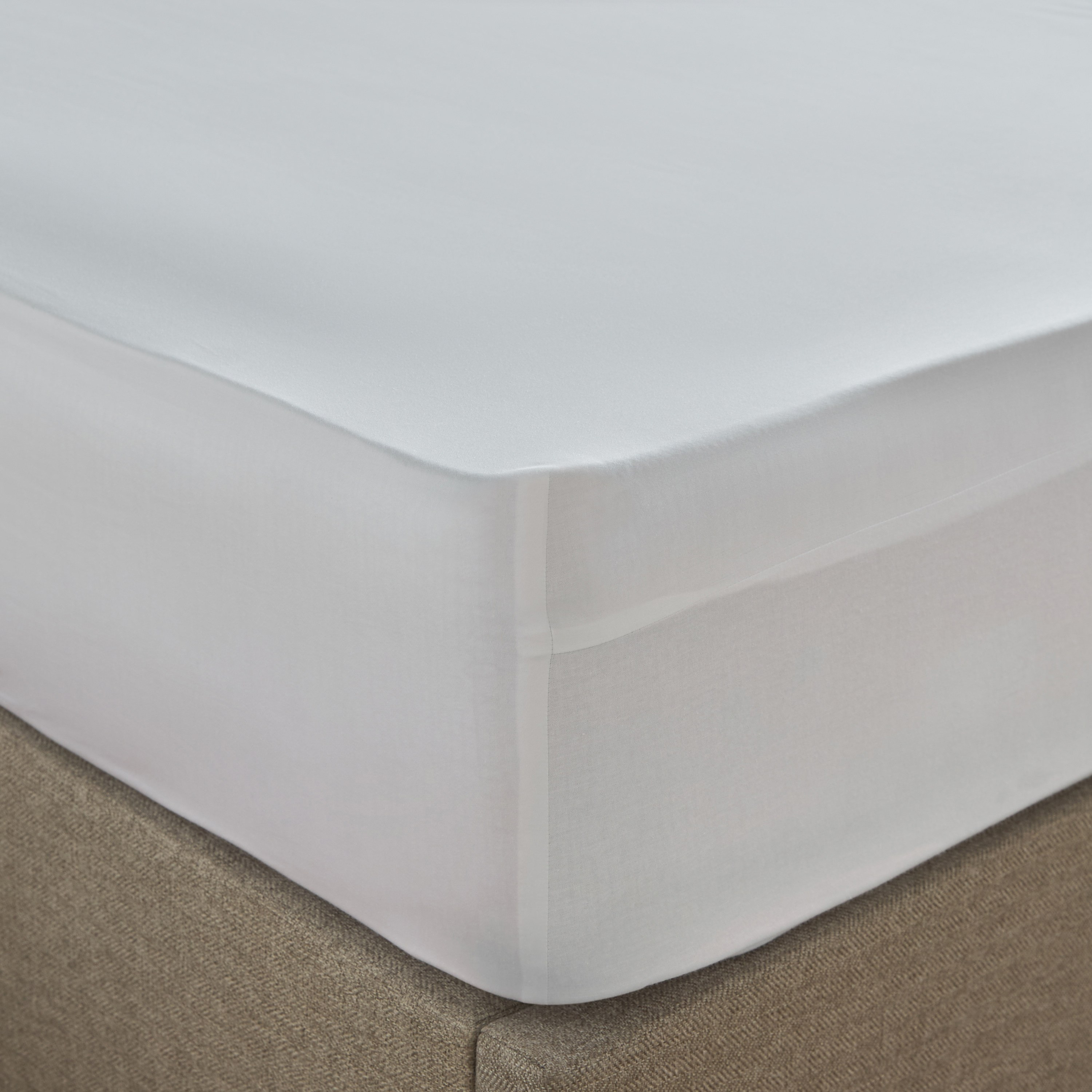 شرشف مطاطي سوبر كينج سادة من ساتان قطن بيما بعدد خيوط 525 خيط – 200×205 سم-household-bedding-sheetsandpillowcases-fittedsheets-image-7