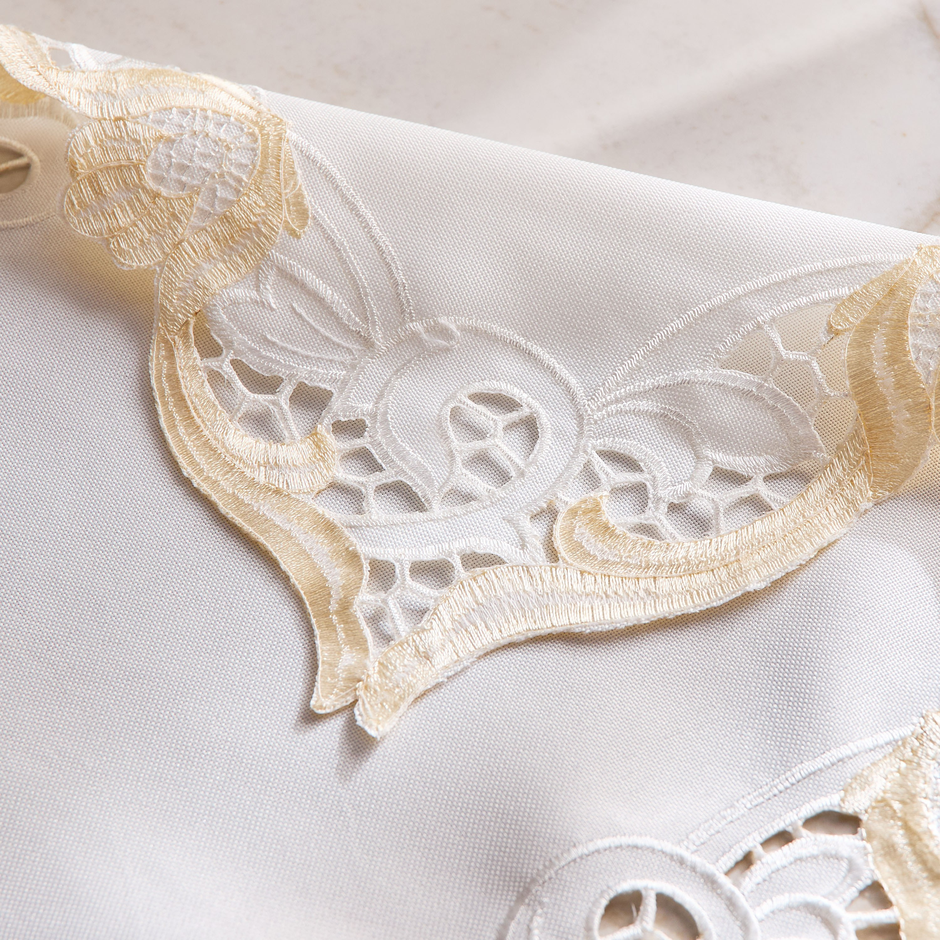 طقم لبادات صحون 4 قطع - حبيب-household-dining-tablelinen-placemats-image-2