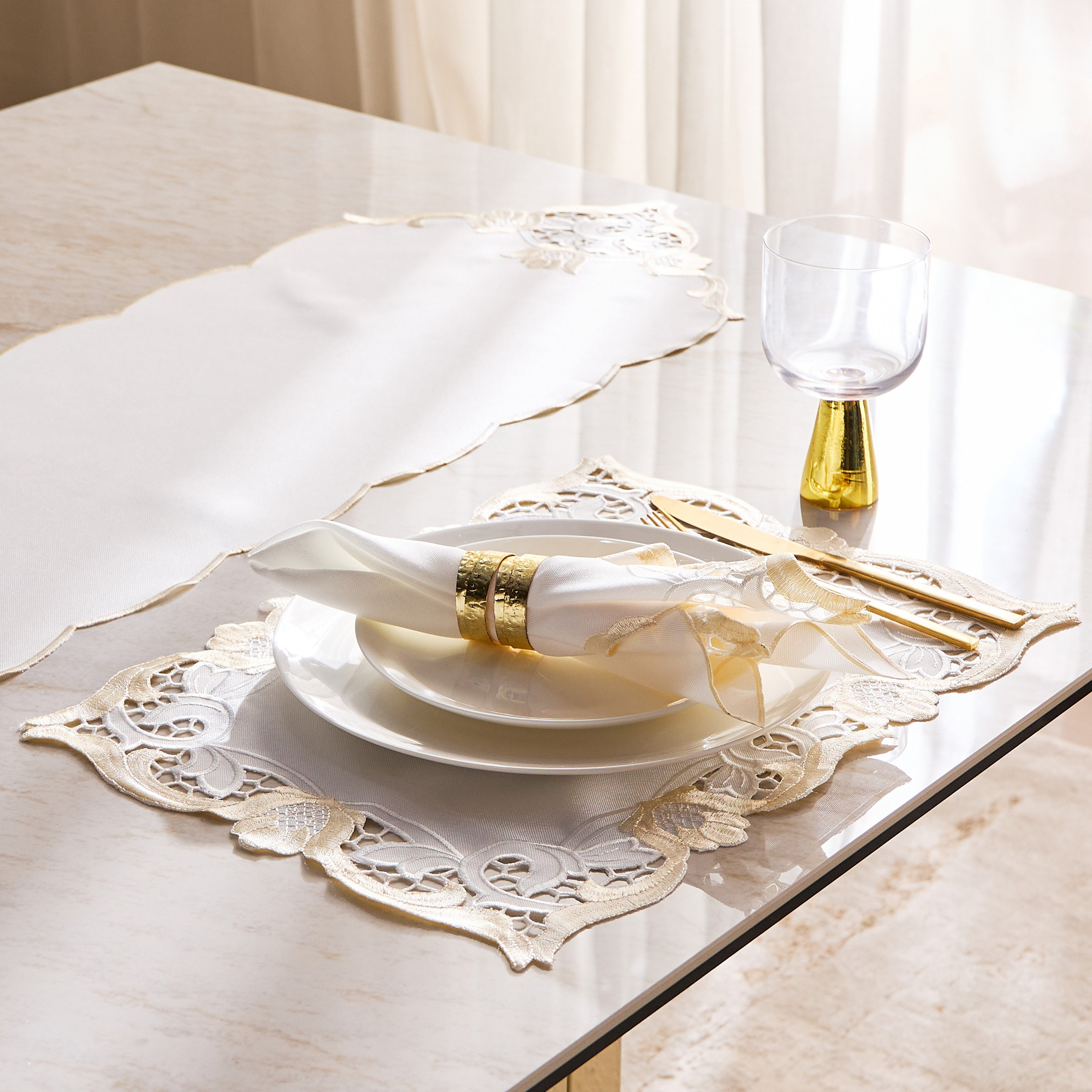 طقم لبادات صحون 4 قطع - حبيب-household-dining-tablelinen-placemats-image-3