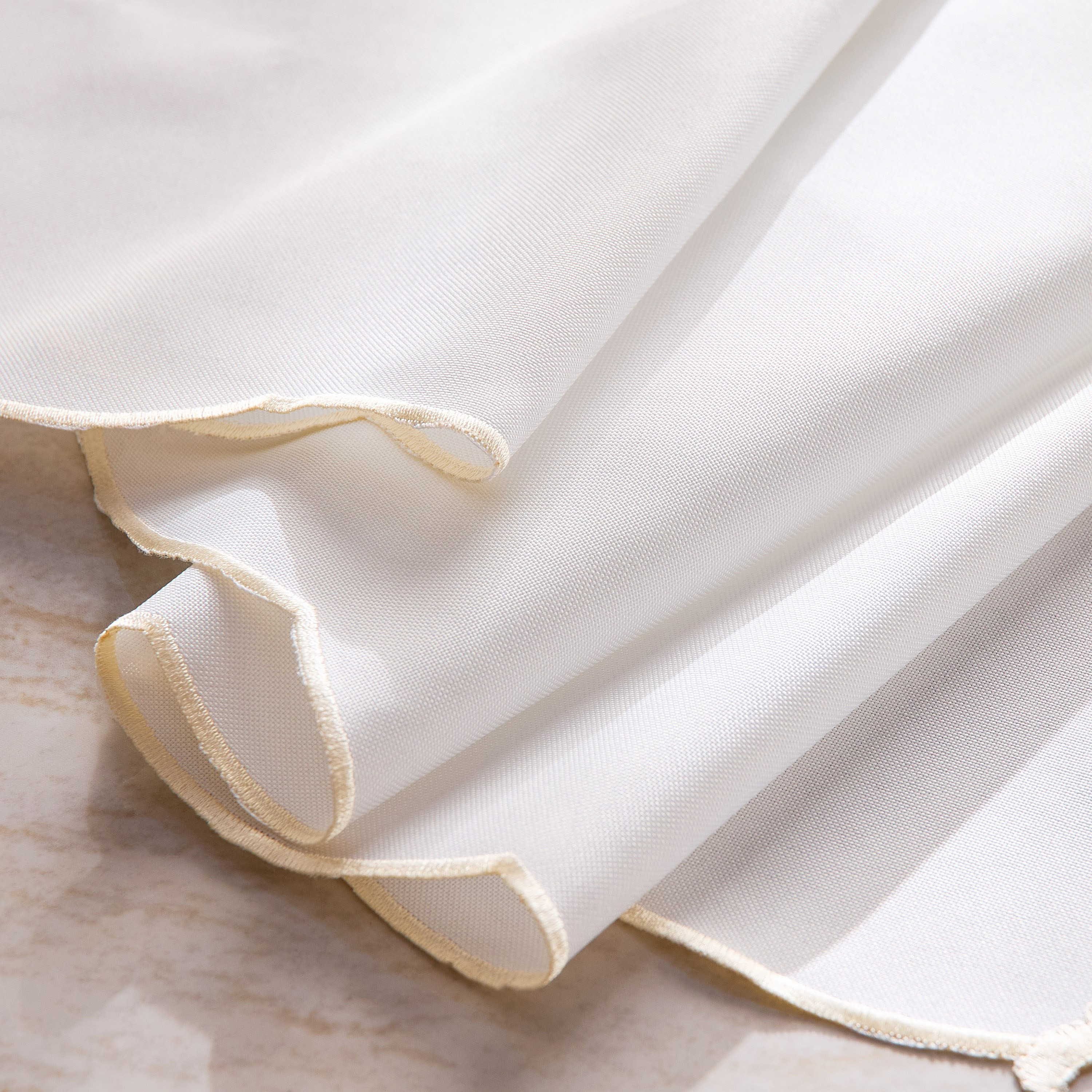 Habib Table Runner - 33x175 cm-household-dining-tablelinen-runnersandtablecovers-image-3