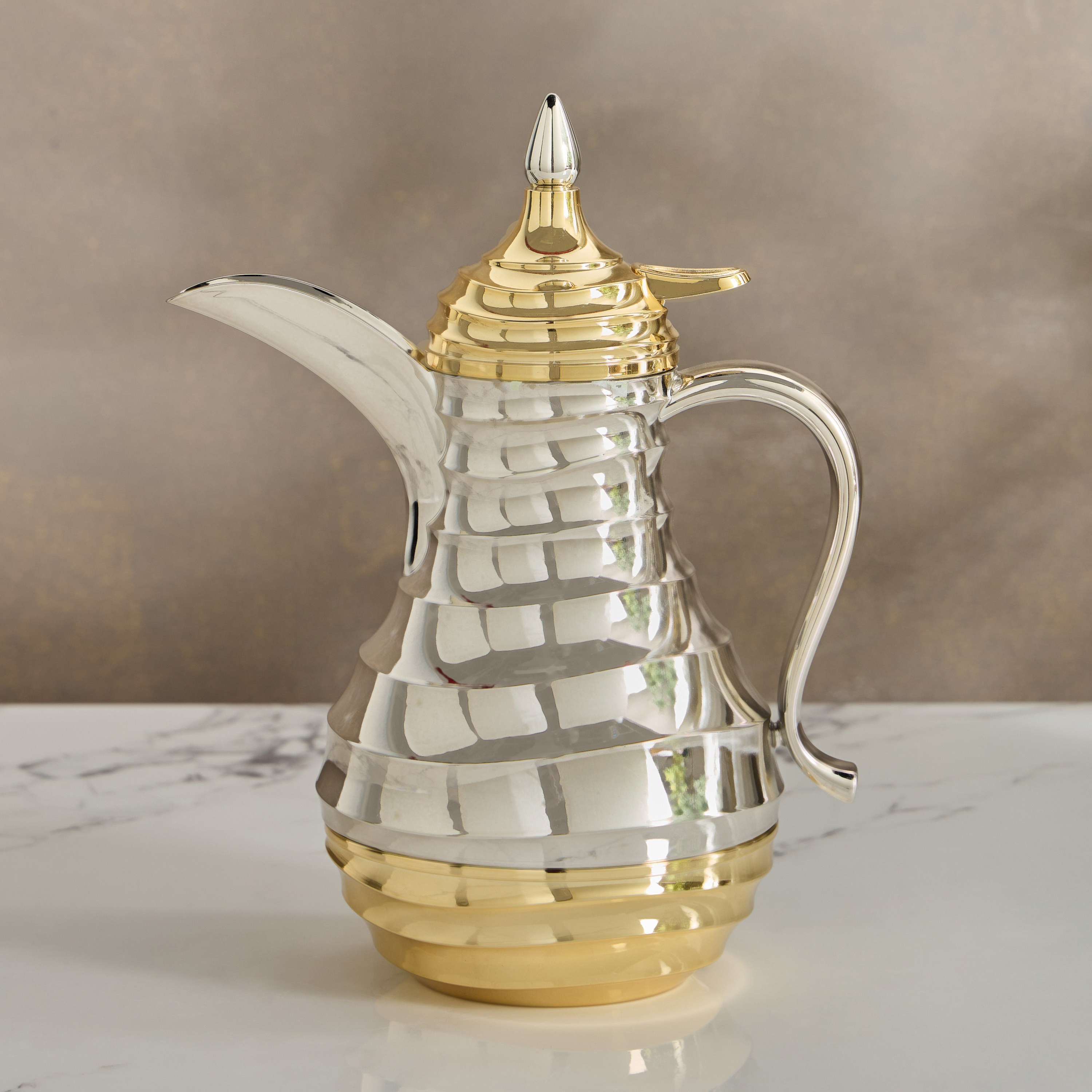 Maheen Metal Flask - 700 ml-household-dining-teaandcoffee-vacuumflaskscoffeeandteapots-image-1