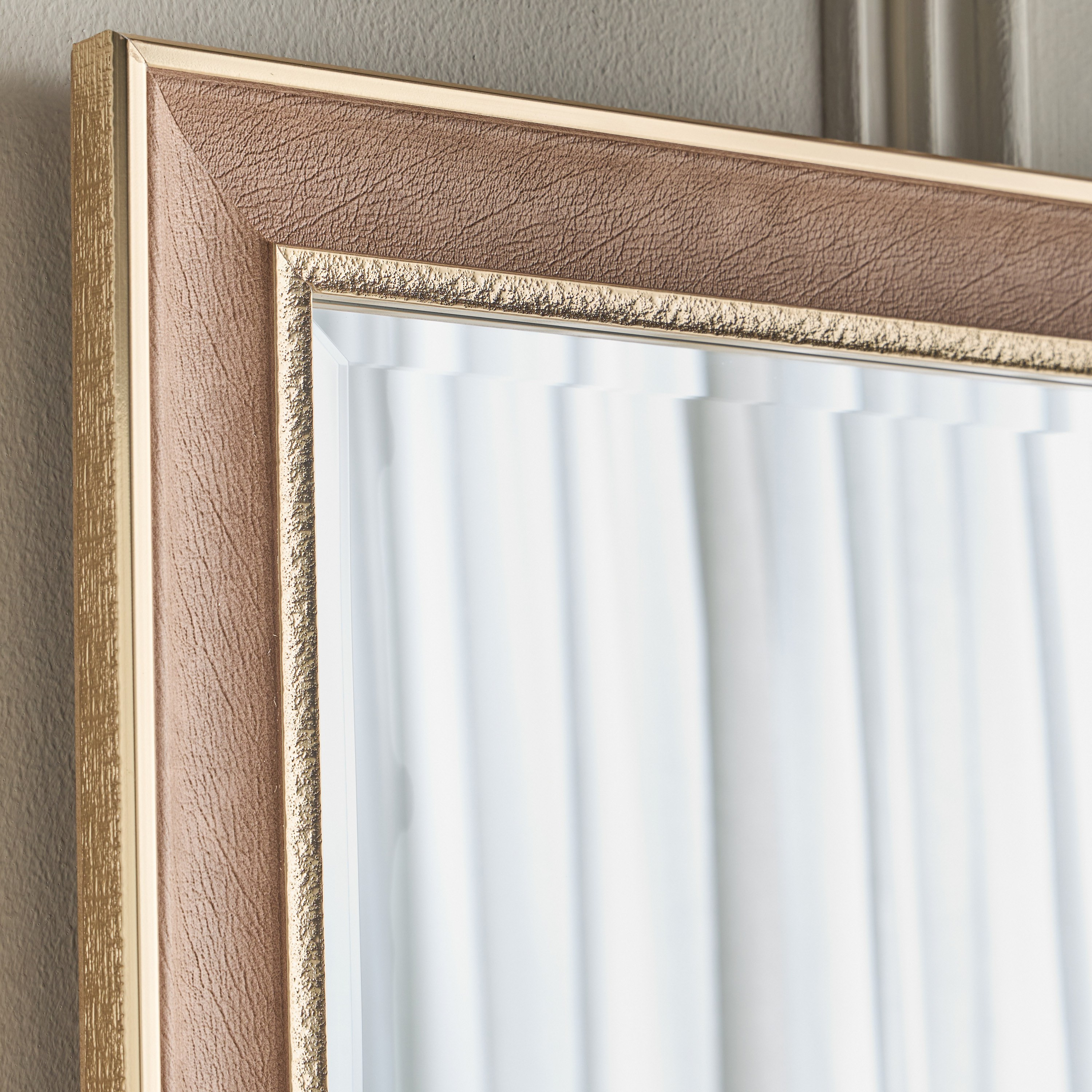Desma Bevelled Leaner Mirror - 112x212 cm-household-walldecorandmirrors-mirrors-floormirrors-image-2