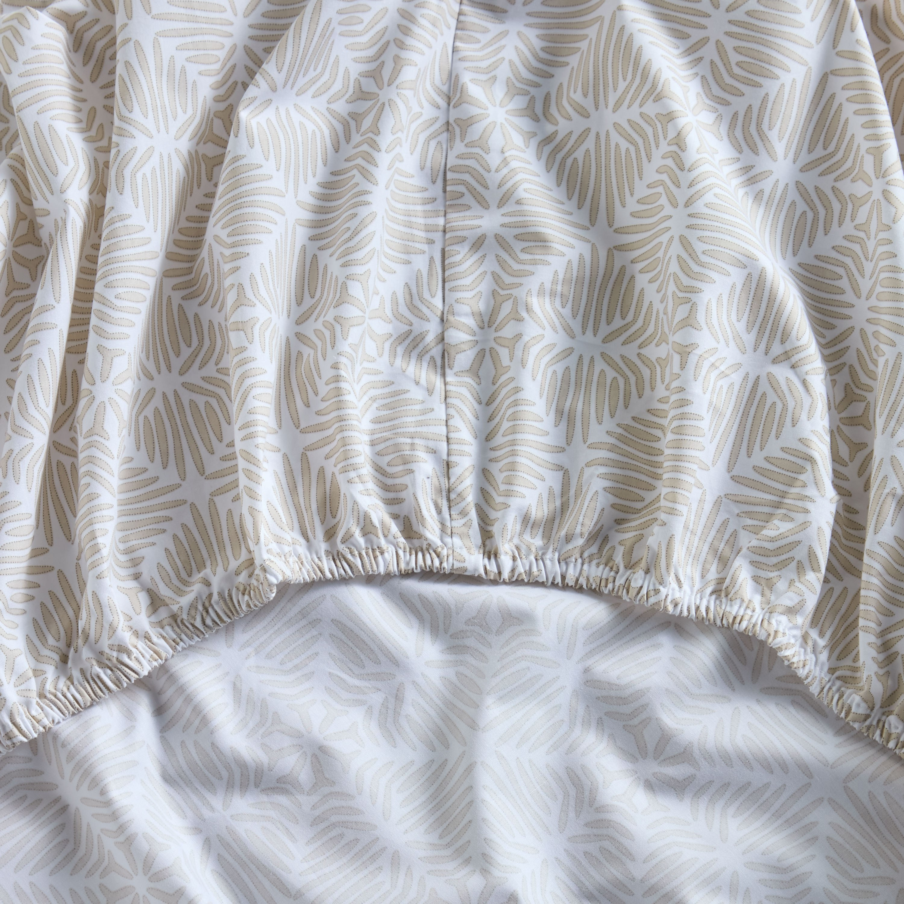 Serenity Cotton Percale Weave 200 Thread Count Single Fitted Sheet - 90x200 cm-household-bedding-sheetsandpillowcases-fittedsheets-image-2