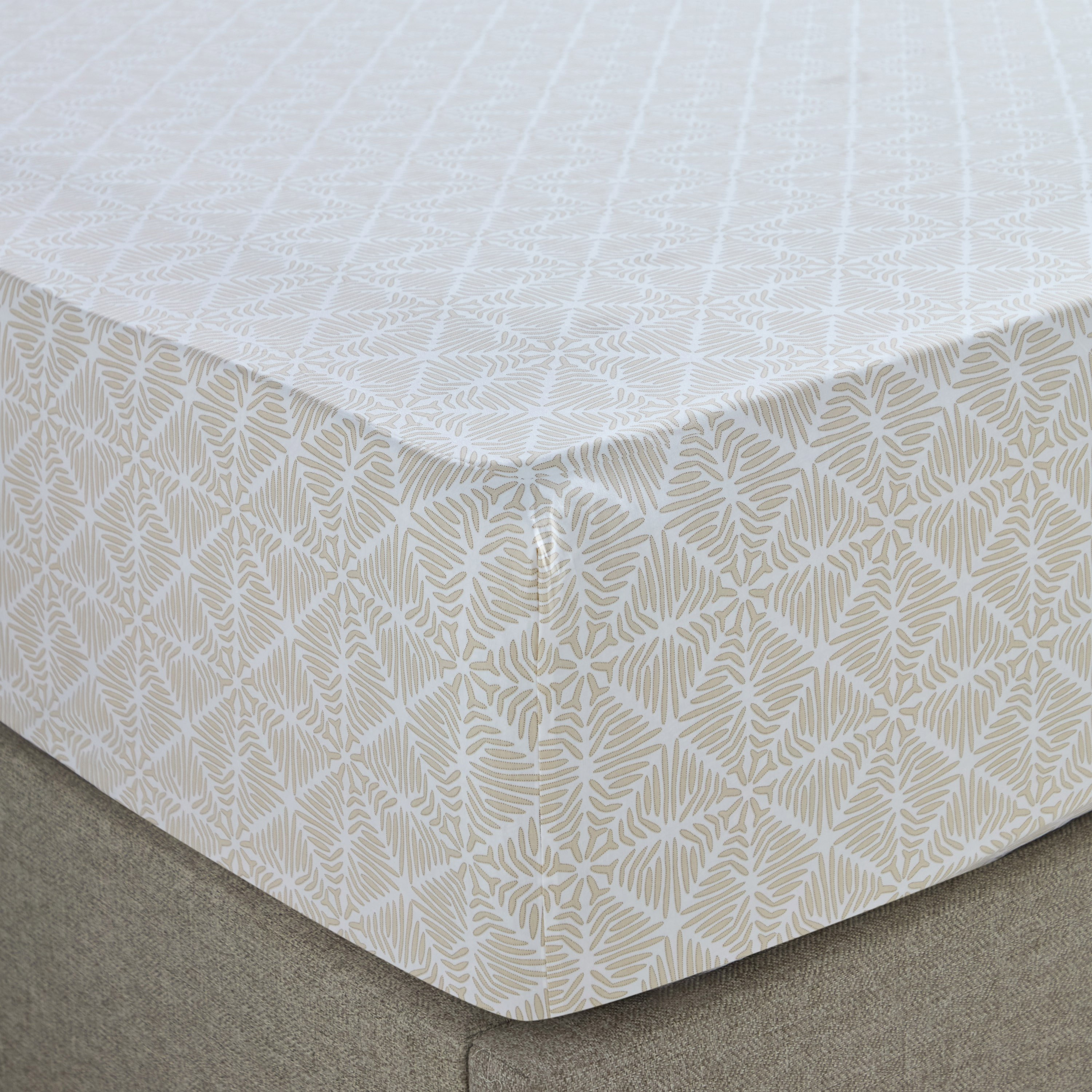 Serenity Cotton Percale Weave 200 Thread Count King Fitted Sheet - 180x205 cm-household-bedding-sheetsandpillowcases-fittedsheets-image-1