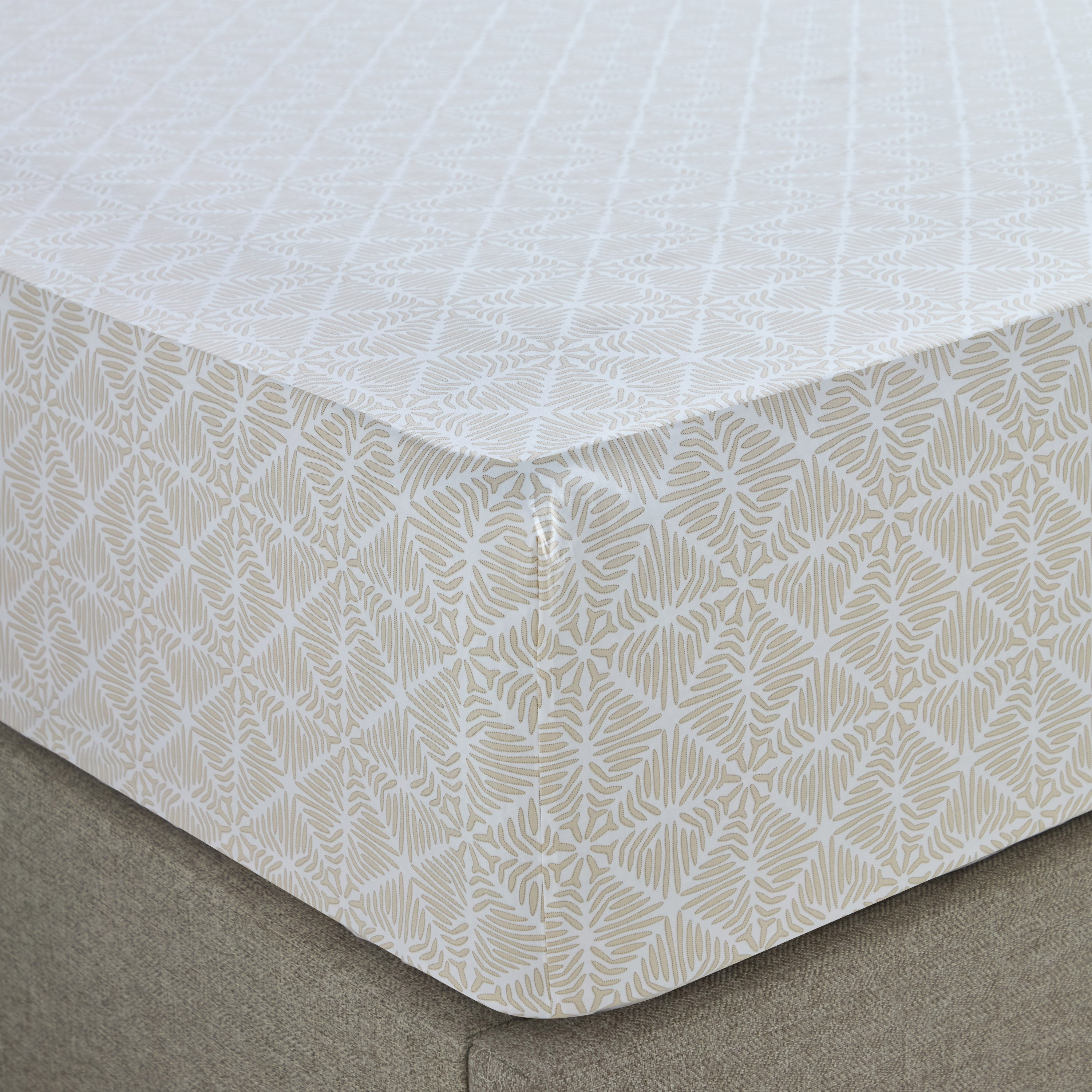 Serenity Cotton Percale Weave 200 Thread Count Queen Fitted Sheet - 160x200 cm-household-bedding-sheetsandpillowcases-fittedsheets-image-1