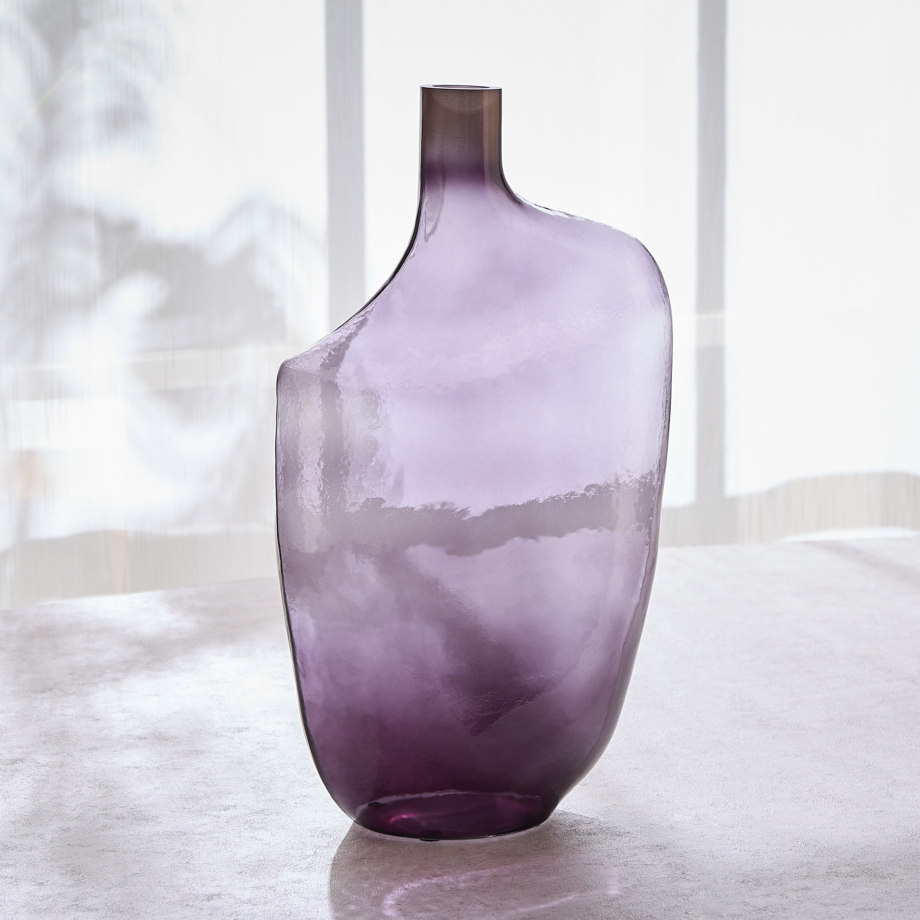 Nouf Midnight Glass Vase - 48 cm