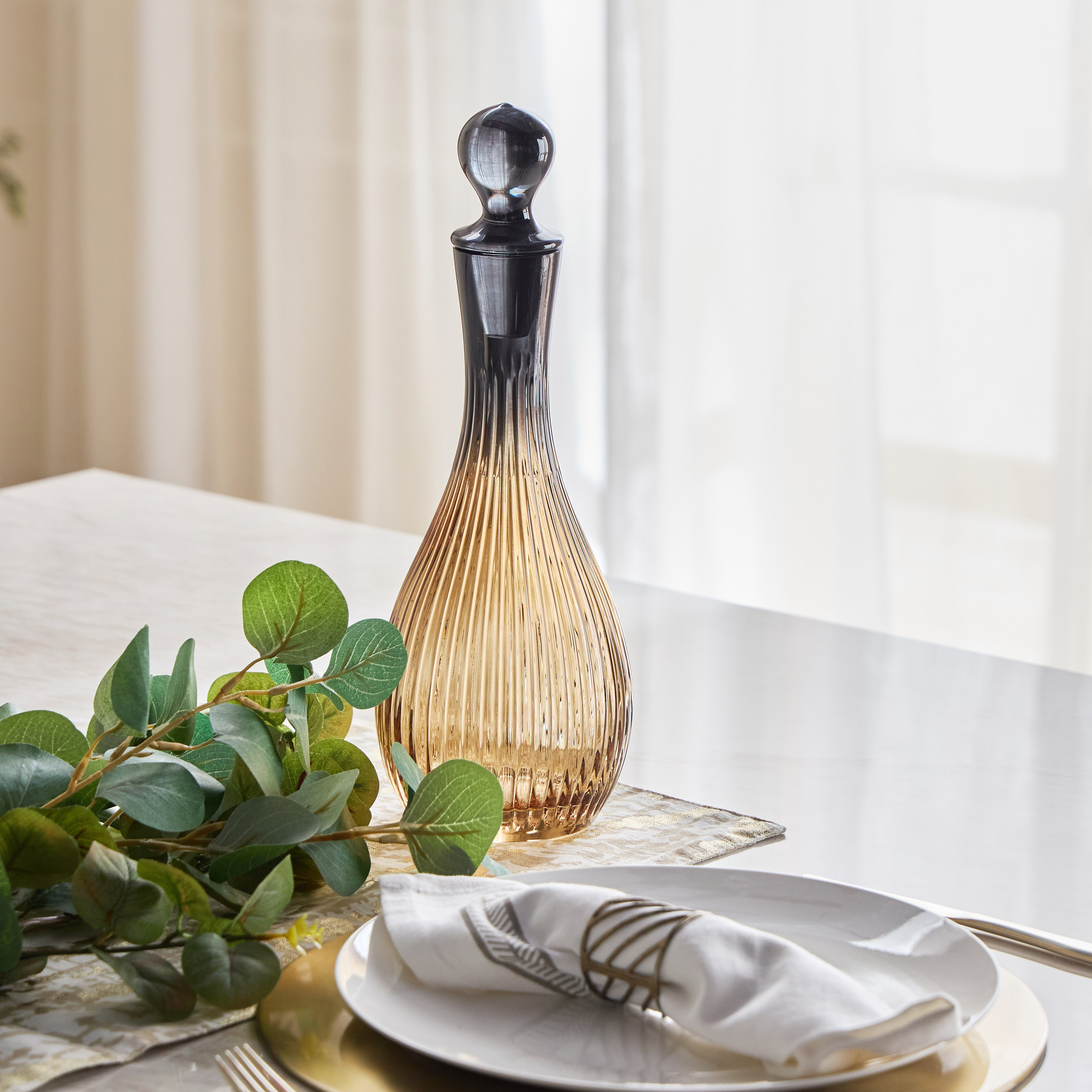 Dahab Glass Decanter - 1.2 L-household-dining-drinkserveware-jugsdecantersandcarafes-image-5