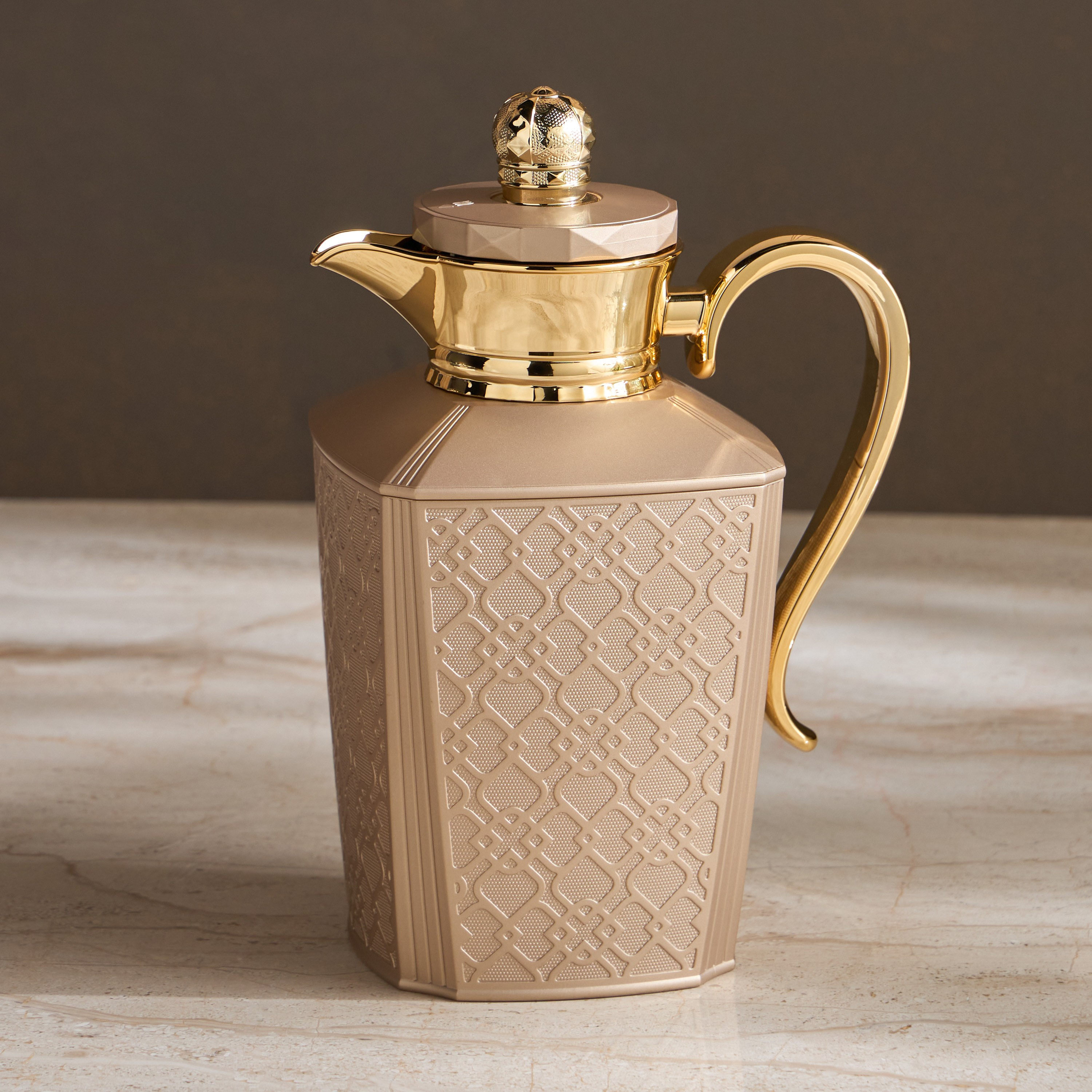 Talia Metal Flask - 700 ml-household-dining-teaandcoffee-vacuumflaskscoffeeandteapots-image-1