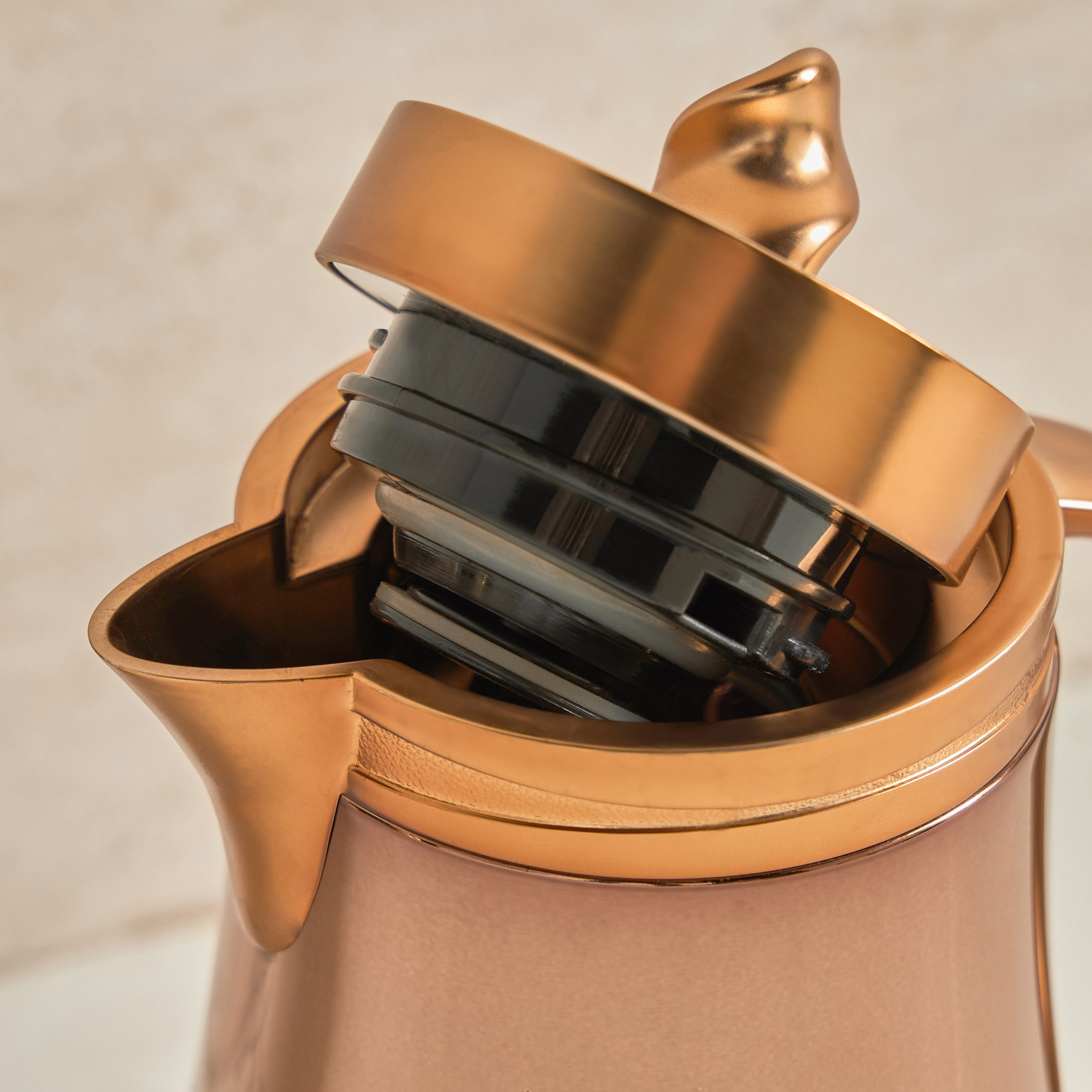 Dahab Flask - 700 ml-household-dining-teaandcoffee-vacuumflaskscoffeeandteapots-image-3