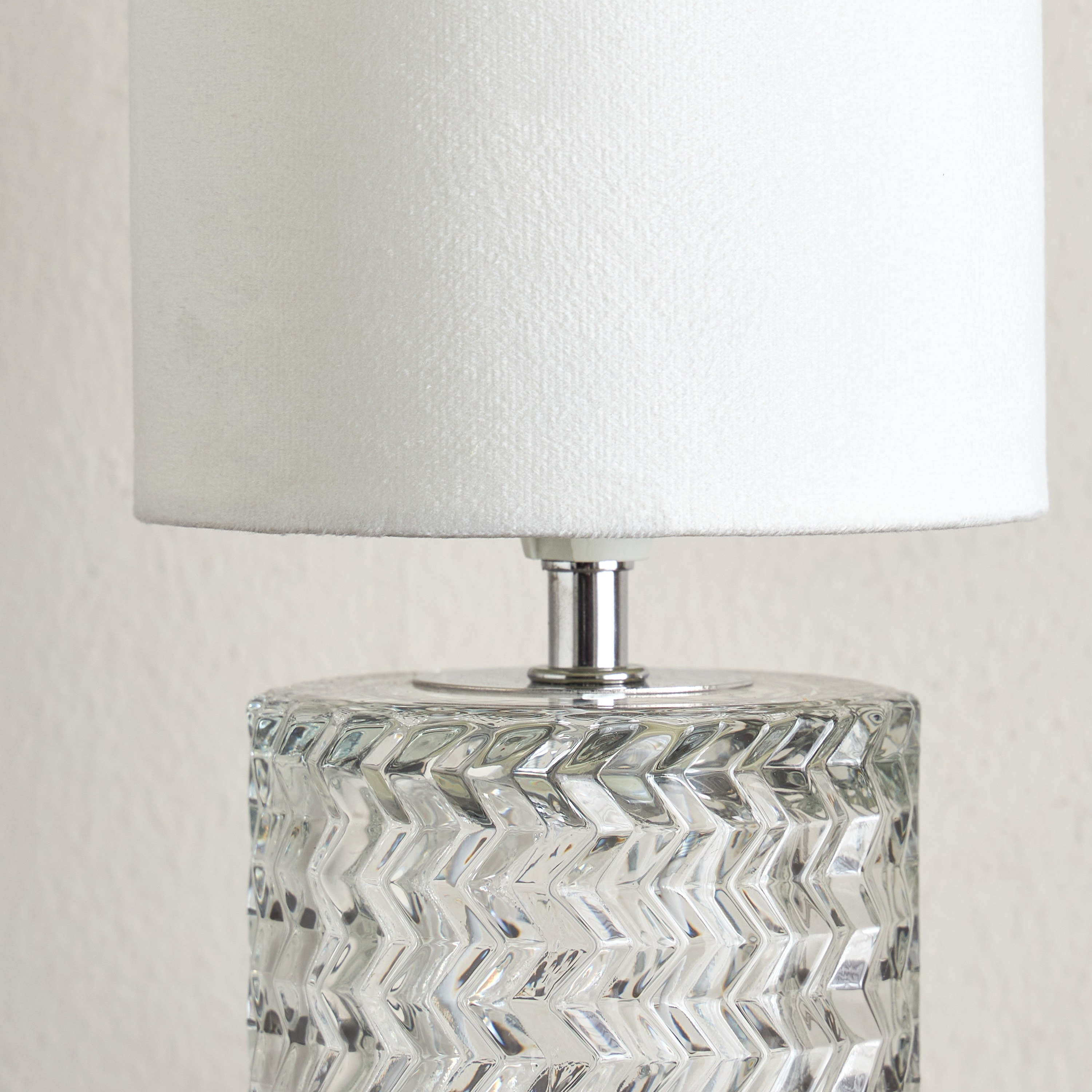 Jessie Glass Table Lamp - 29 cm-household-lighting-tableanddesklamps-image-3