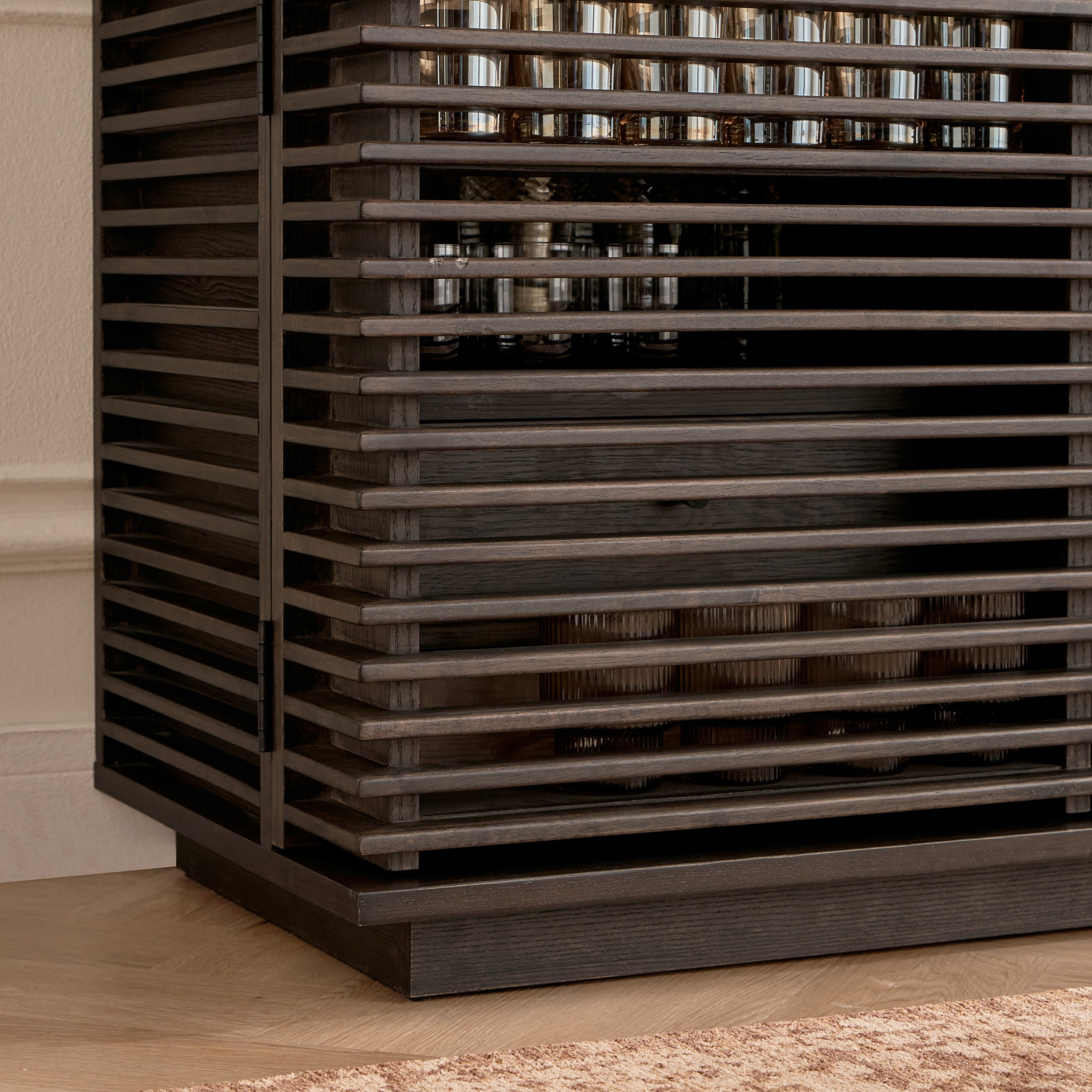 Line Bar Counter-furniture-diningroom-buffethutchesandcurios-image-7