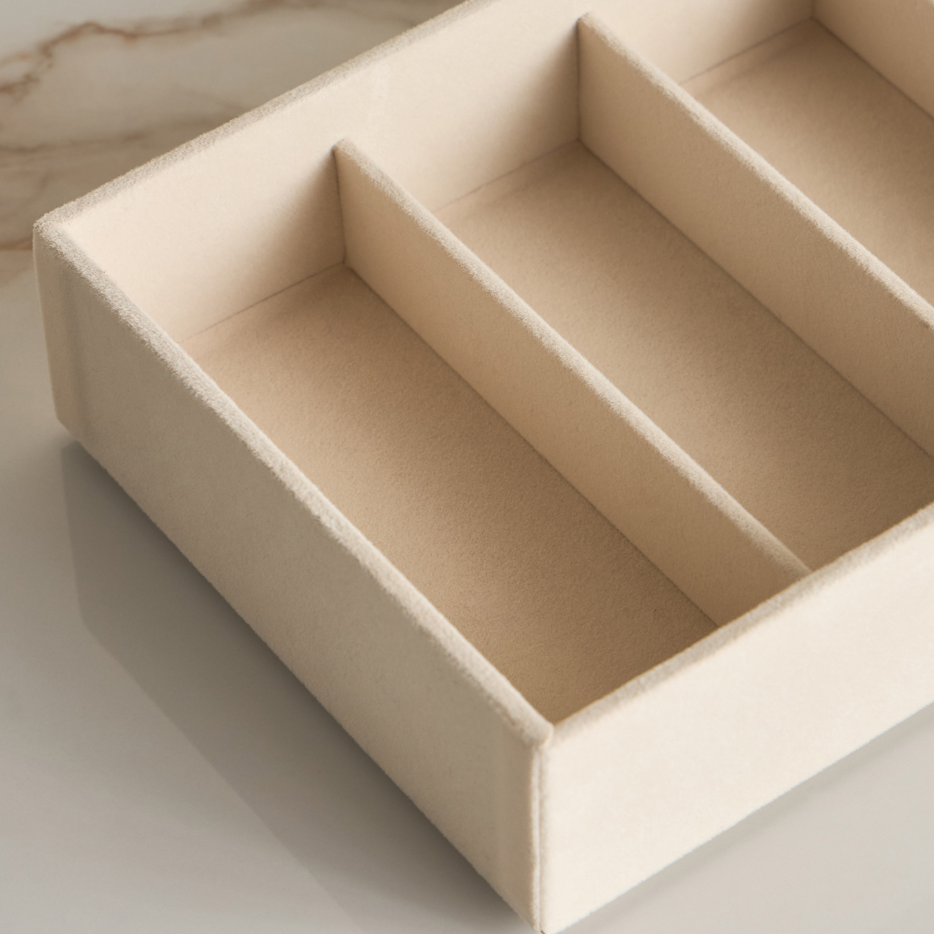 Flosci Jewellery Tray-household-storage-jewelleryorganizing-jewellerytrays-image-2