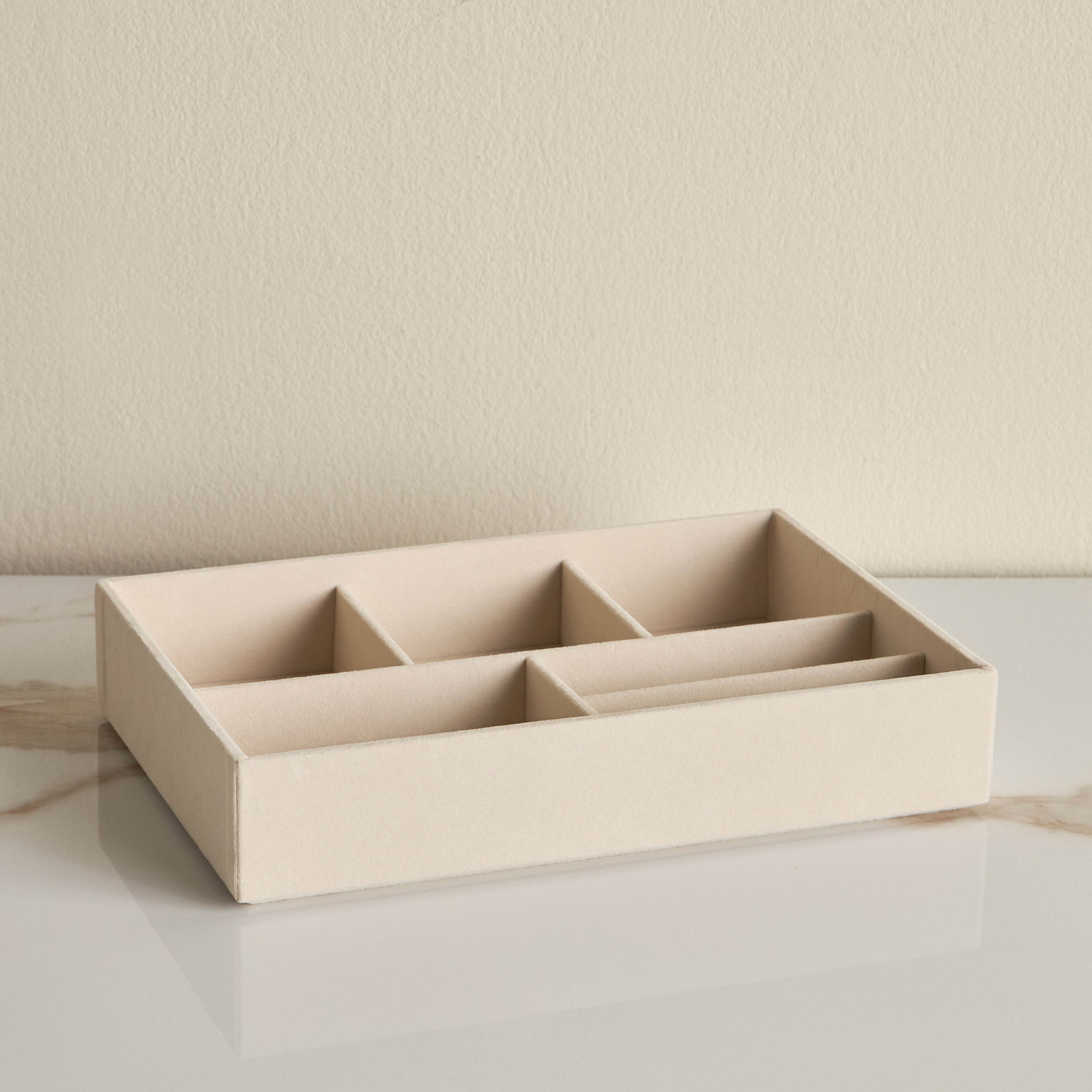 Flosci Jewellery Tray-household-storage-jewelleryorganizing-jewellerytrays-image-1
