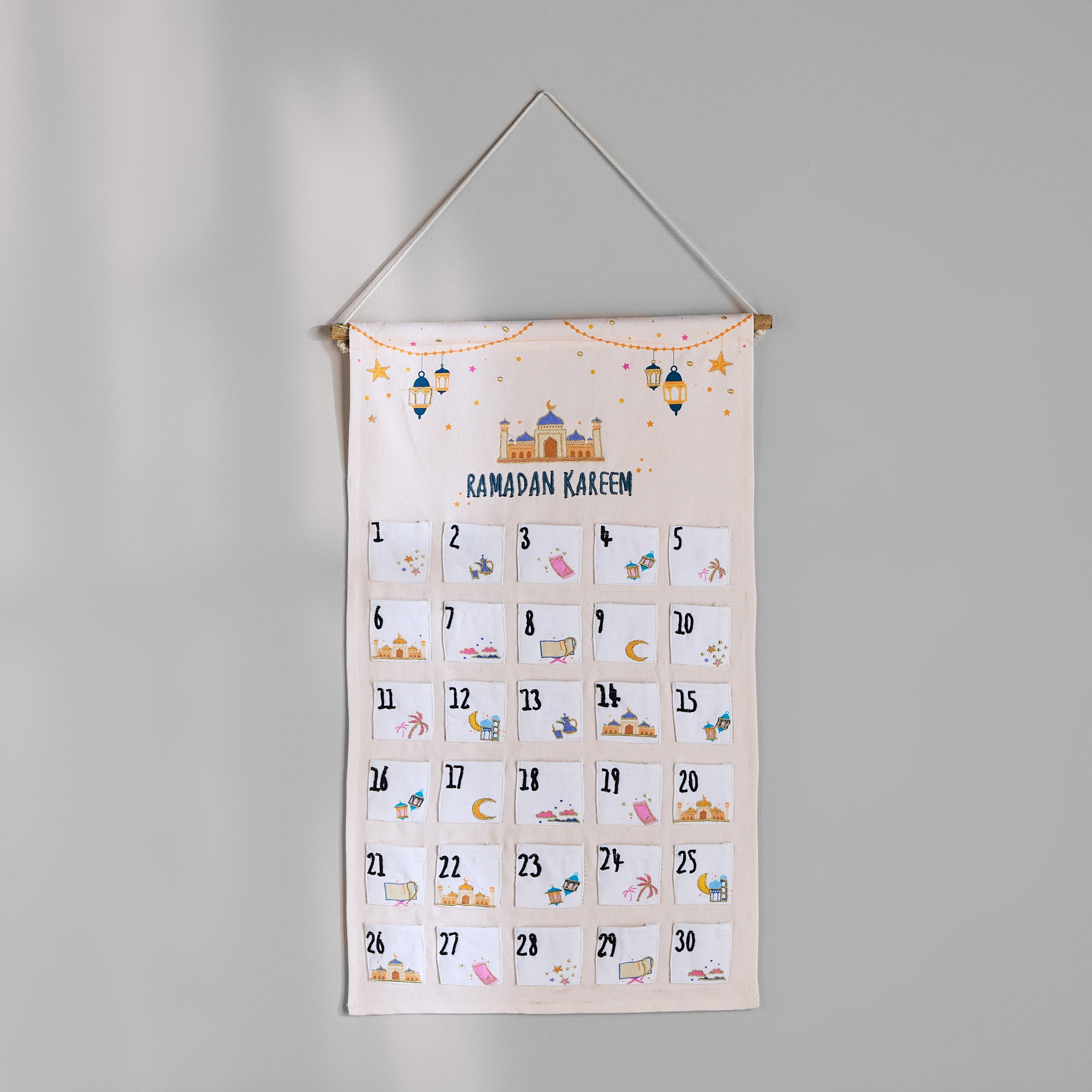 Zaina Advent Calendar - 45x80 cm