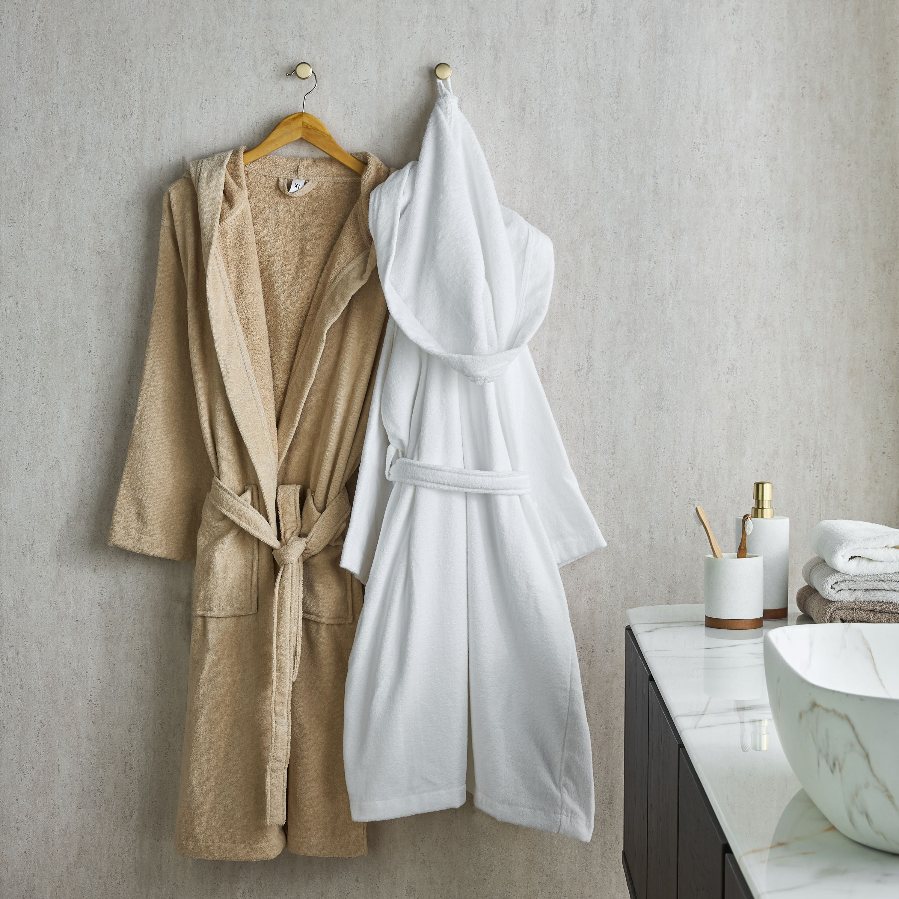 Velour Bathrobe - Extra Large-household-bathandlaundry-bathlinen-bathrobesandslippers-bathrobes-image-5