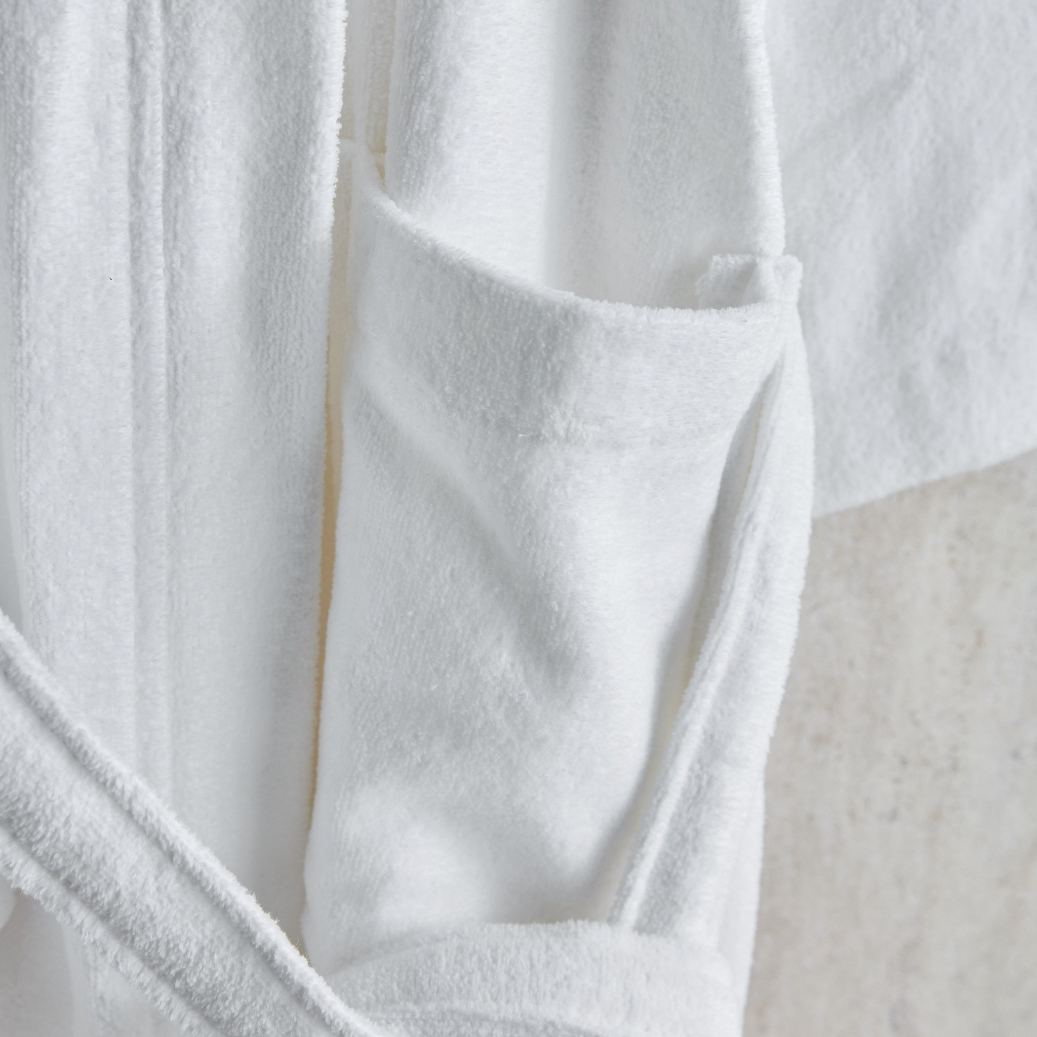 Velour Bathrobe - Extra Large-household-bathandlaundry-bathlinen-bathrobesandslippers-bathrobes-image-4