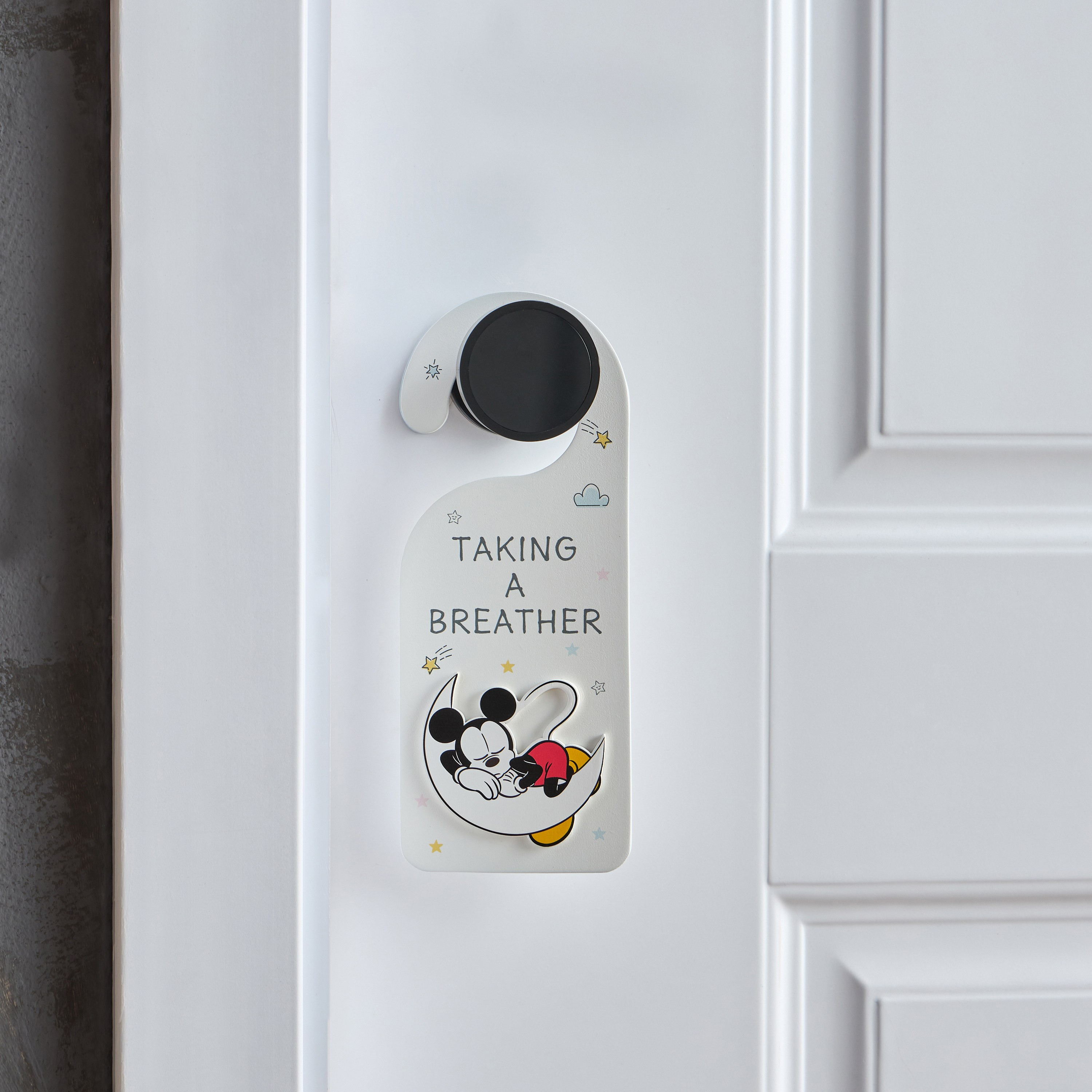 Mickey Door Knob Hanger - 0.6x9 cm-babyandkids-decorandlighting-decor-decoraccessories-image-1
