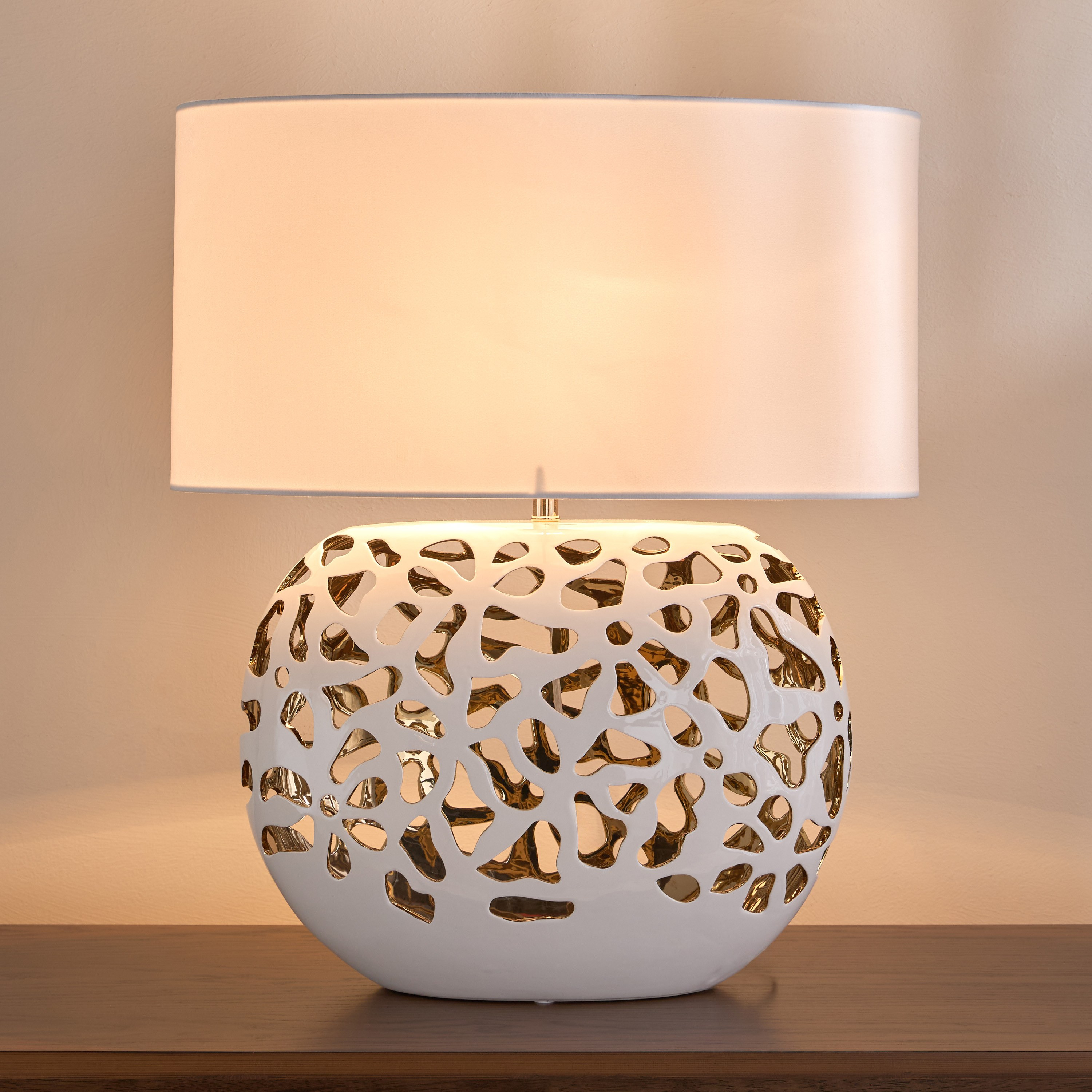 Odie Ceramic Table Lamp - 64 cm-household-lighting-tableanddesklamps-image-2