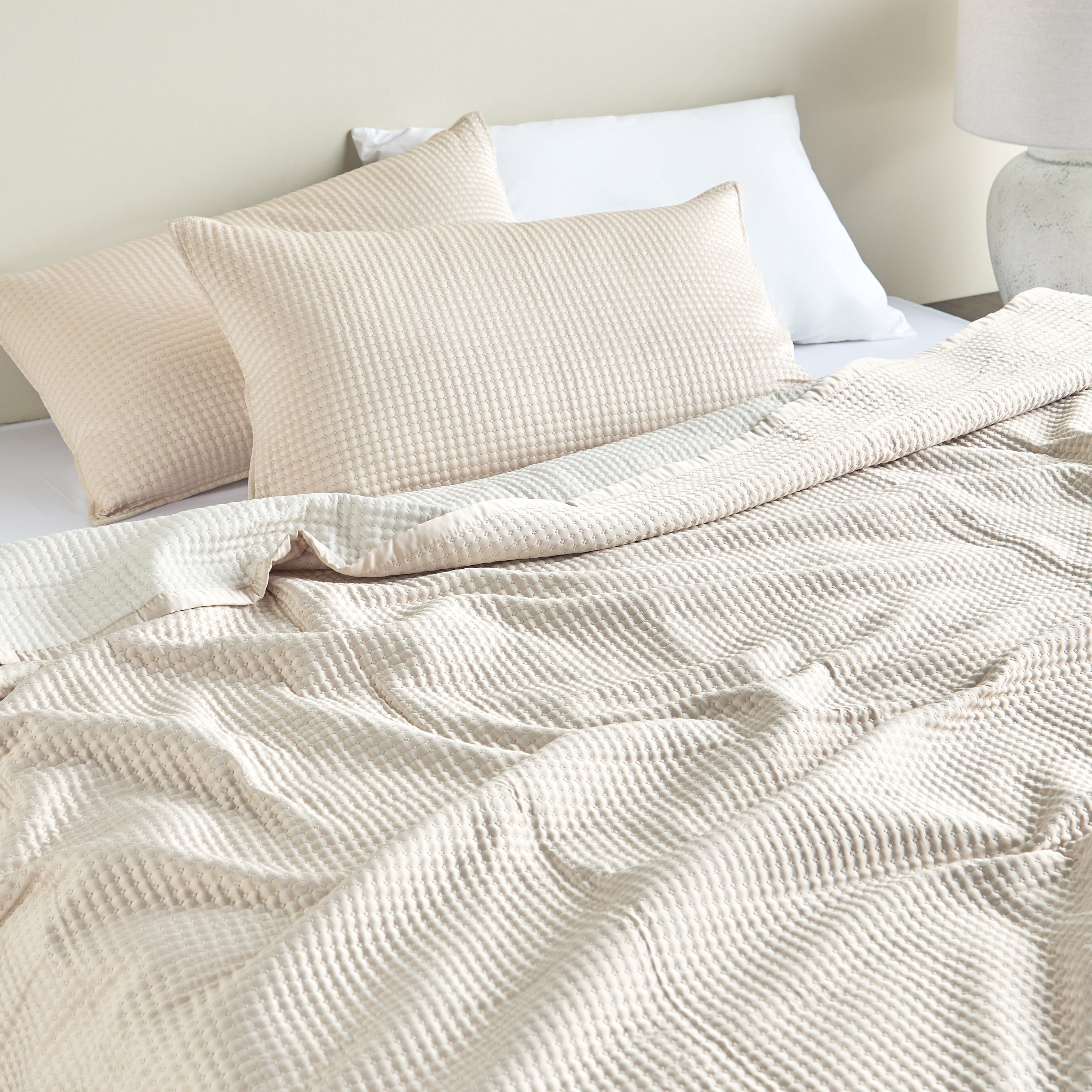 طقم مفرش سرير كينج مبطّن من القطن دوائر 3 قطع - روجو - 240×260 سم-household-bedding-comfortersandbedspreads-bedspreads-image-5