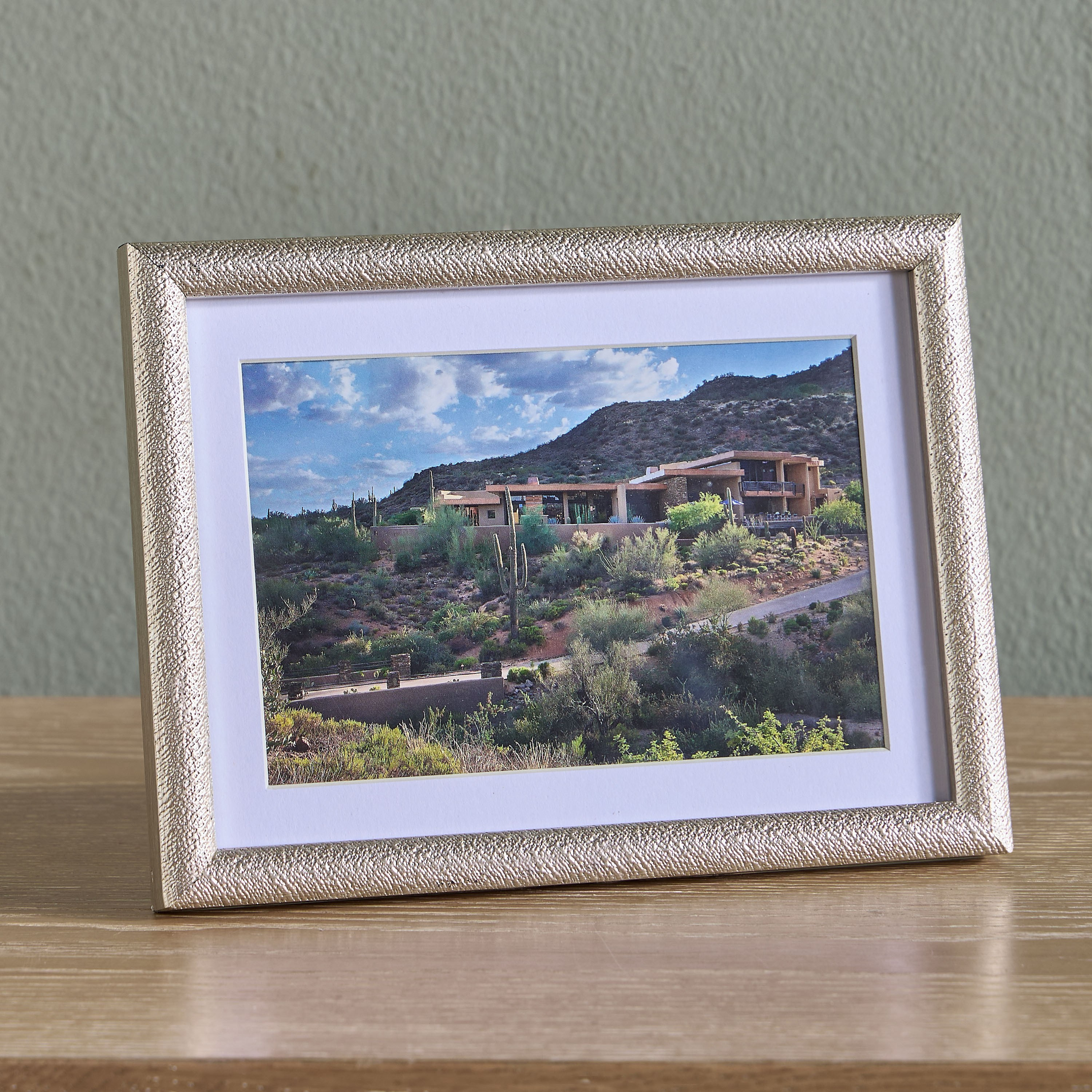 Olgana Matted Photo Frame - 14x19 cm-household-walldecorandmirrors-photoframes-image-1