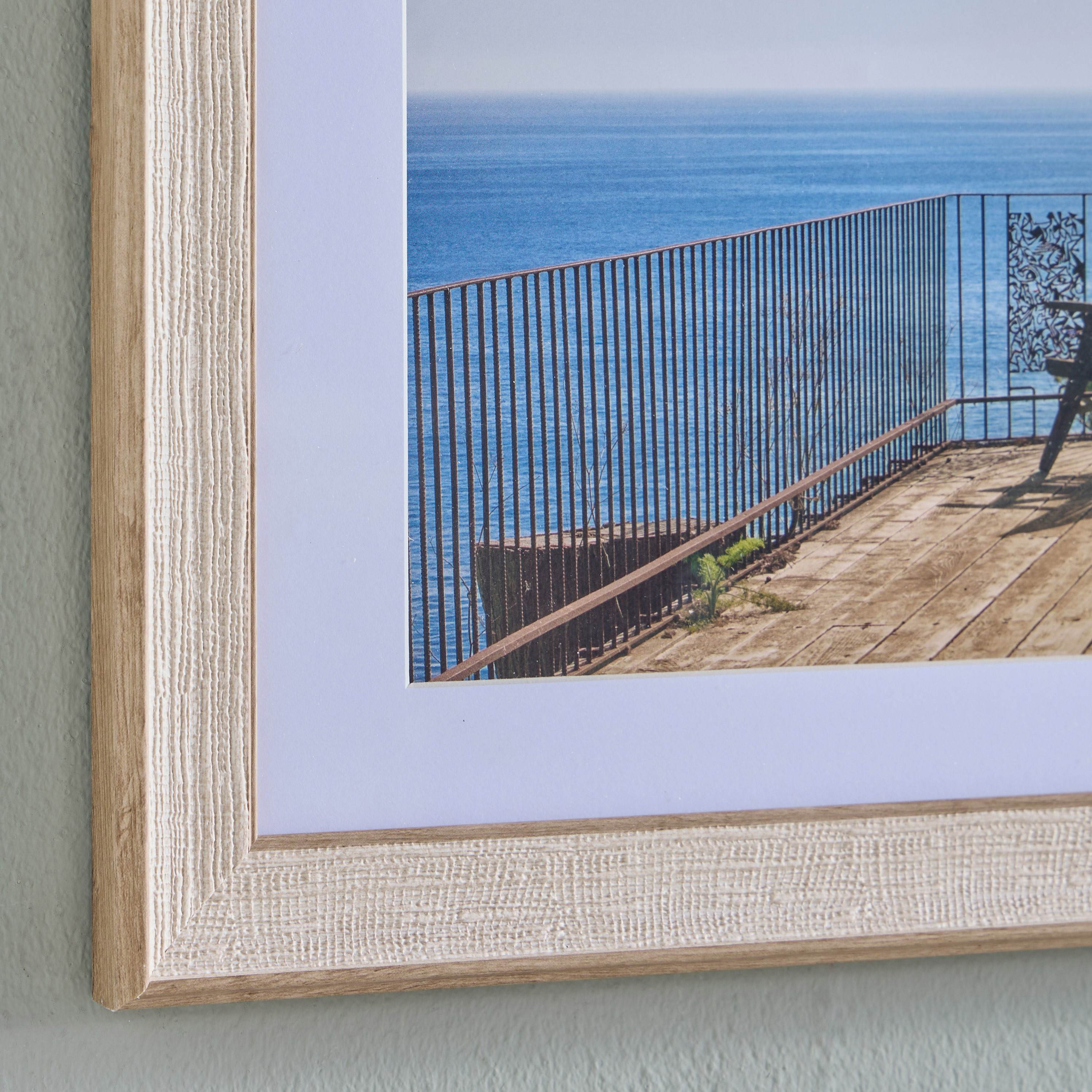 Mayet Matted Photo Frame - 33x40 cm-household-walldecorandmirrors-photoframes-image-2