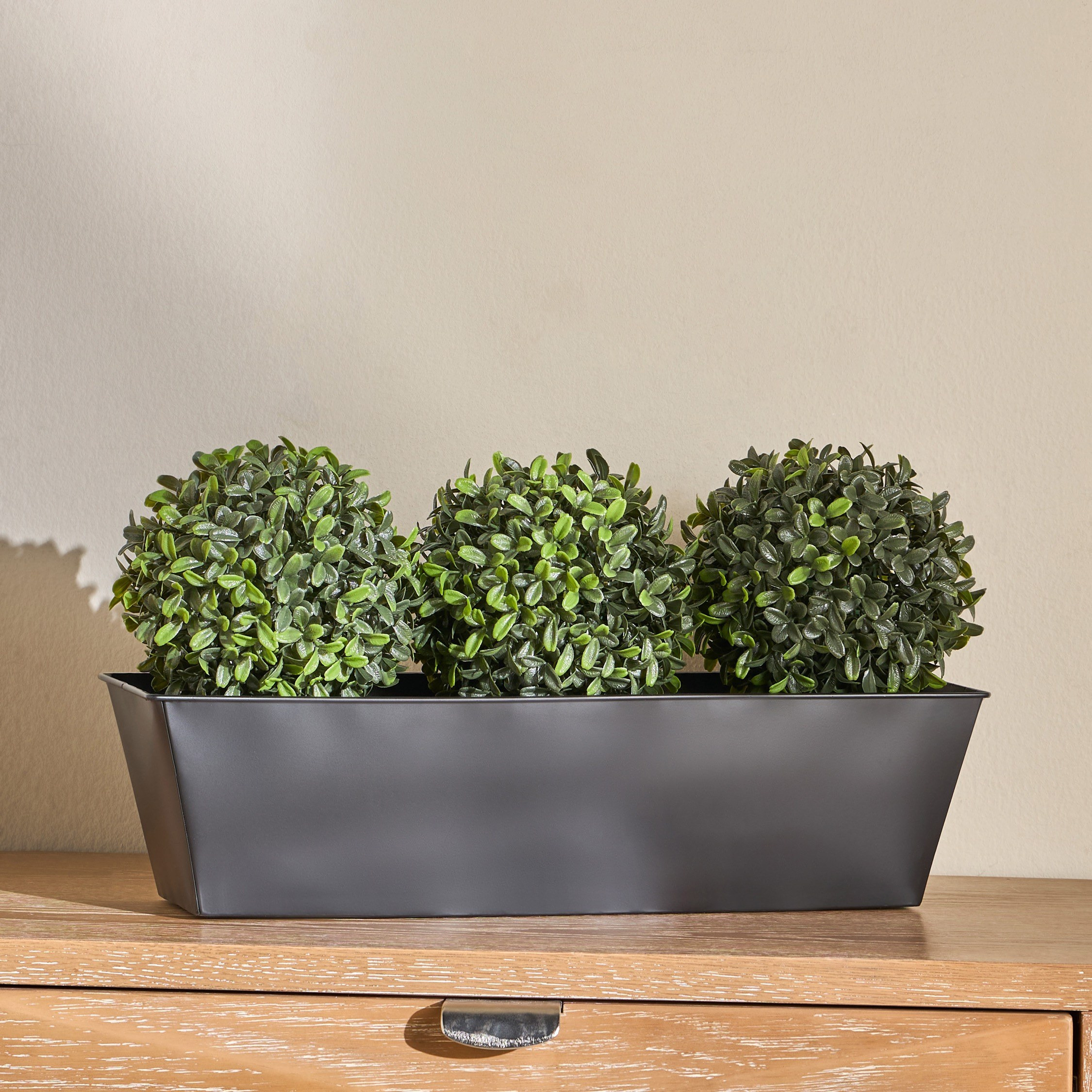 Milan Triple Bush Arrangement - 29 cm