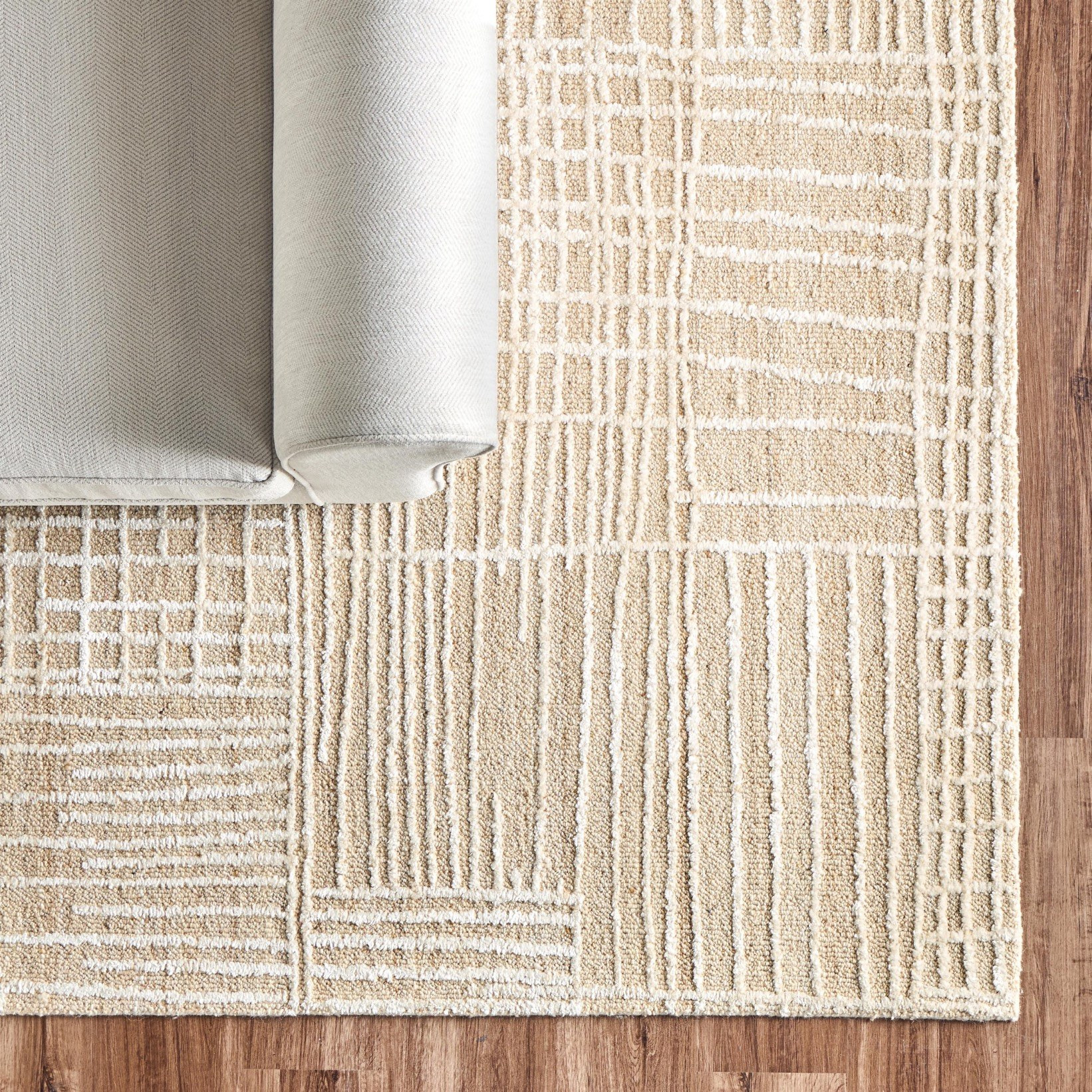 Shop Wandera Woollen Handmade Rug - 200x290 cm | Homecentre UAE