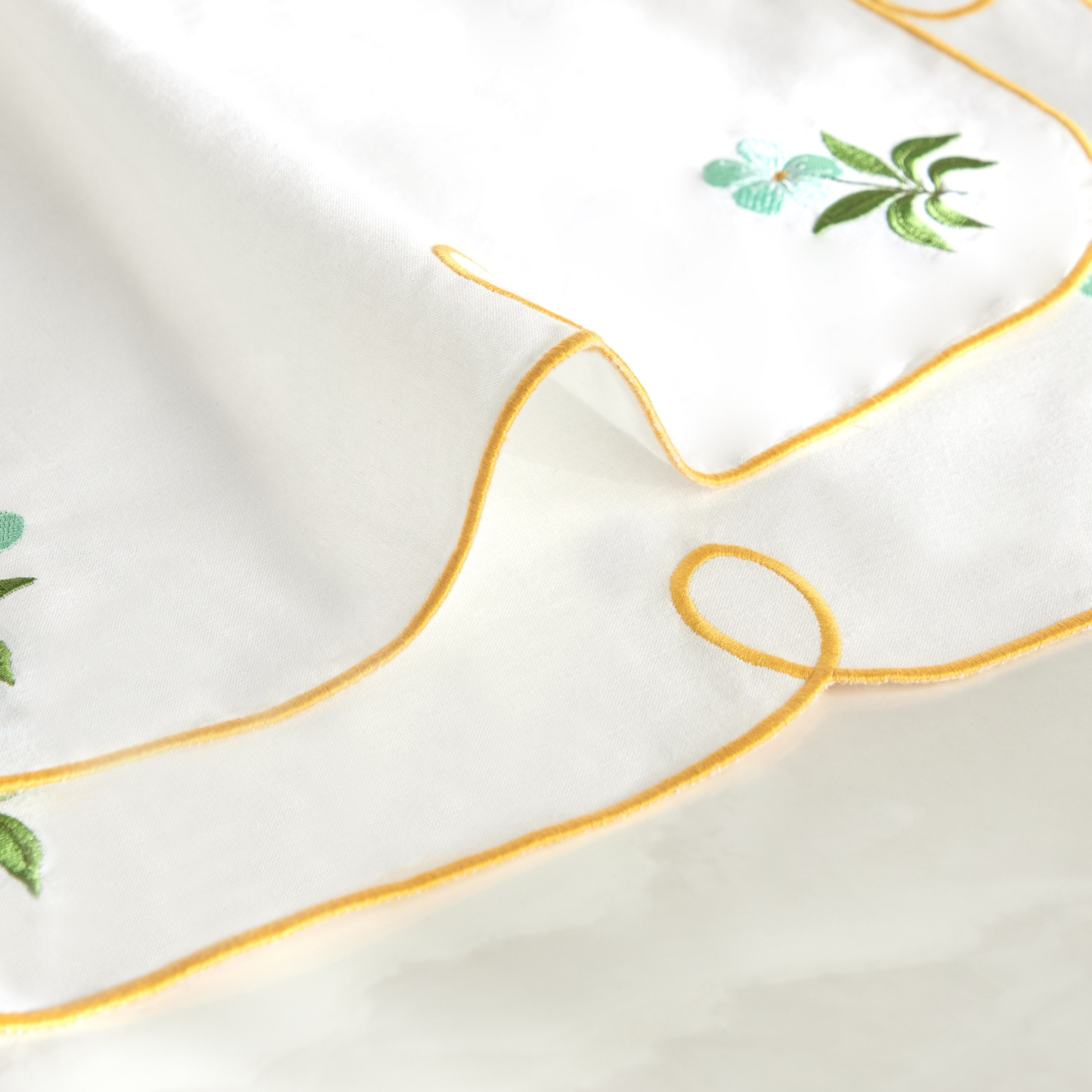 Bedouin 4-Piece Table Napkin Set - 45x45 cm-household-dining-tablelinen-napkinsandaccessories-image-2