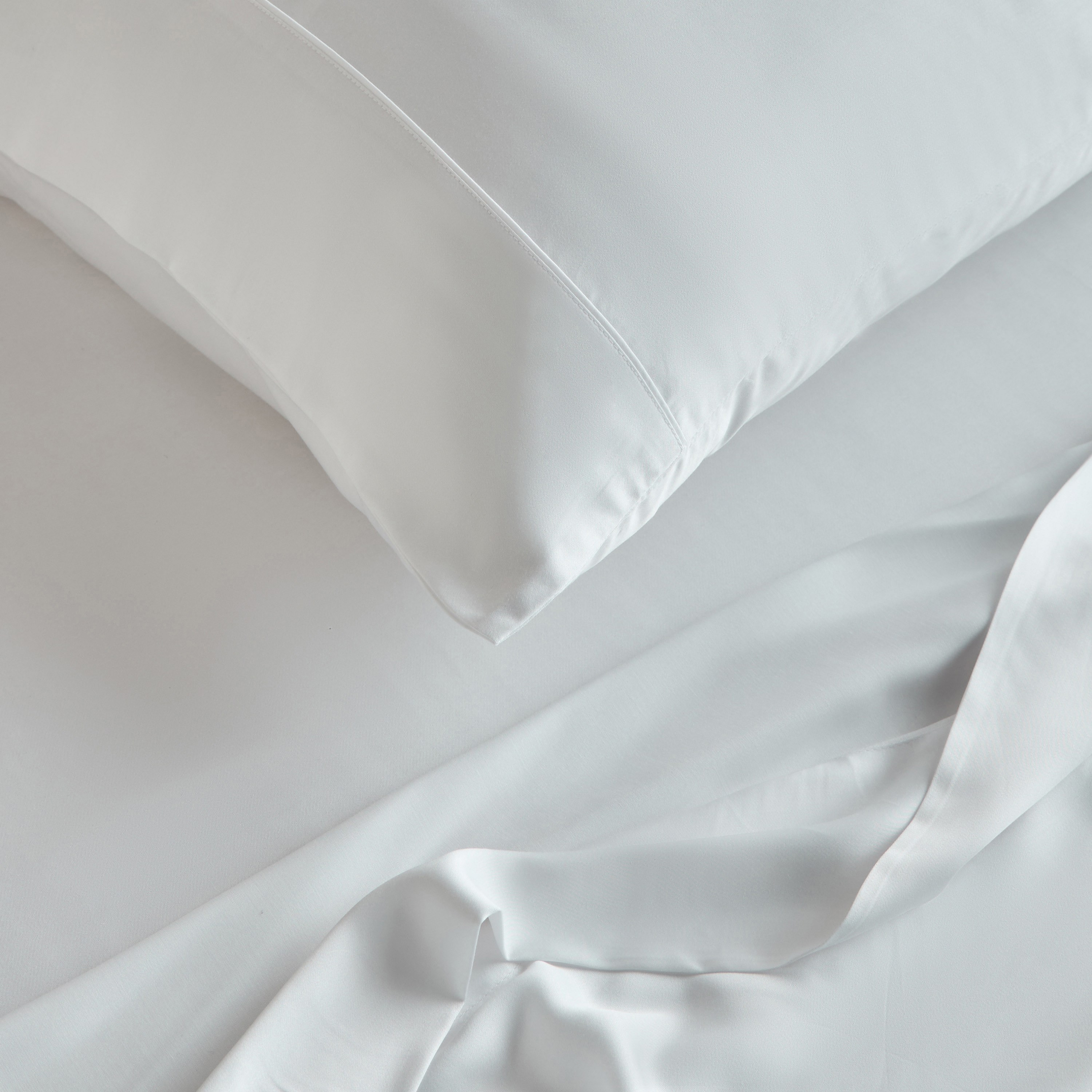 Terra Bamboo Sateen Weave 300 Thread 4-Piece Full Fitted and Flat Sheet Set - 120x200 cm-household-bedding-sheetsandpillowcases-flatsheets-image-3