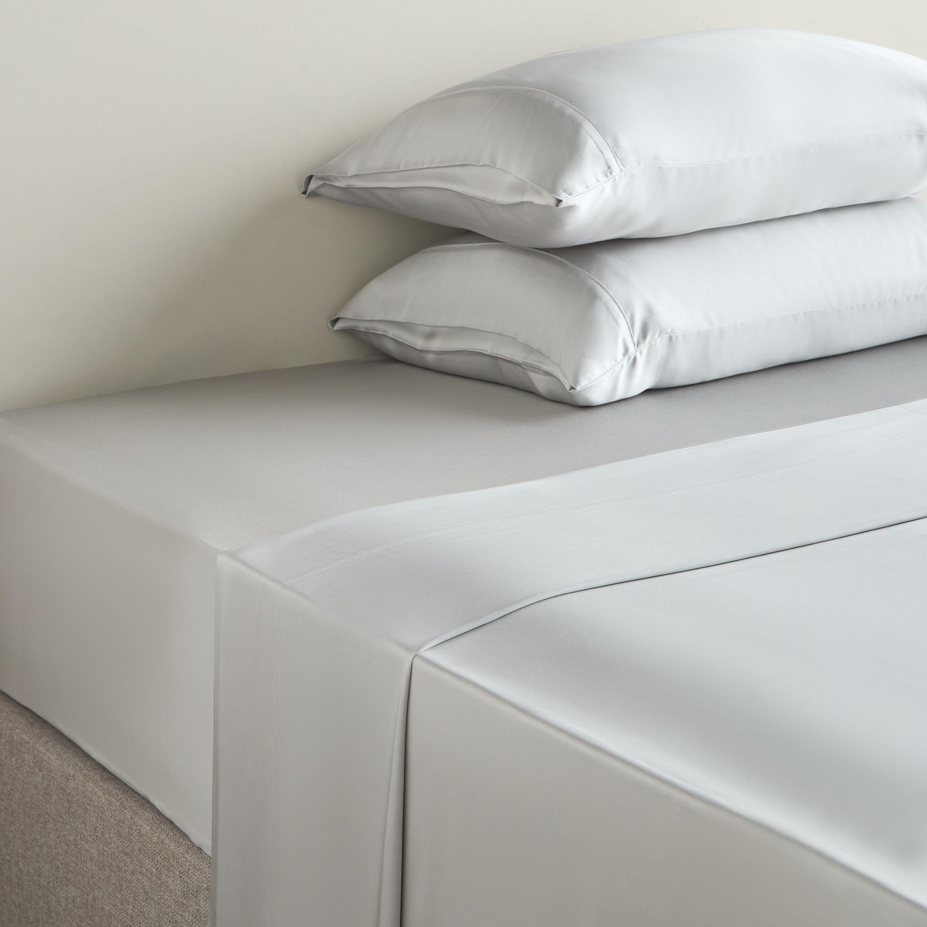 Terra Bamboo Sateen Weave 300 Thread 4-Piece King Fitted and Flat Sheet Set - 180x205 cm