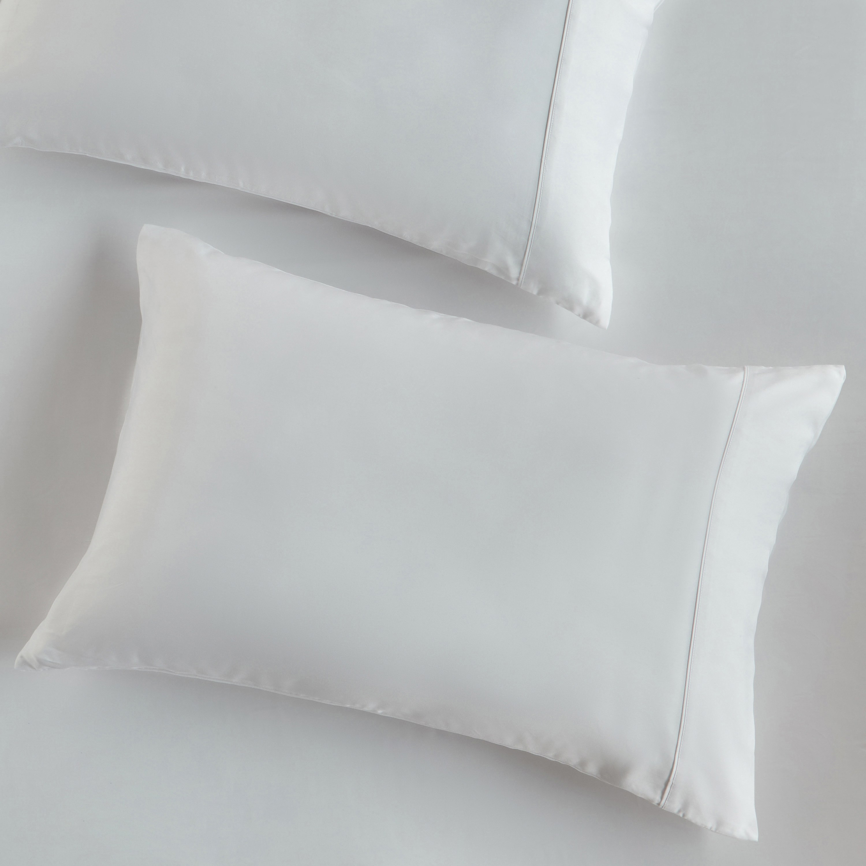 Terra Bamboo Sateen Weave 300 Thread 4-Piece Super King Fitted and Flat Sheet Set - 200x205 cm-household-bedding-sheetsandpillowcases-flatsheets-image-2