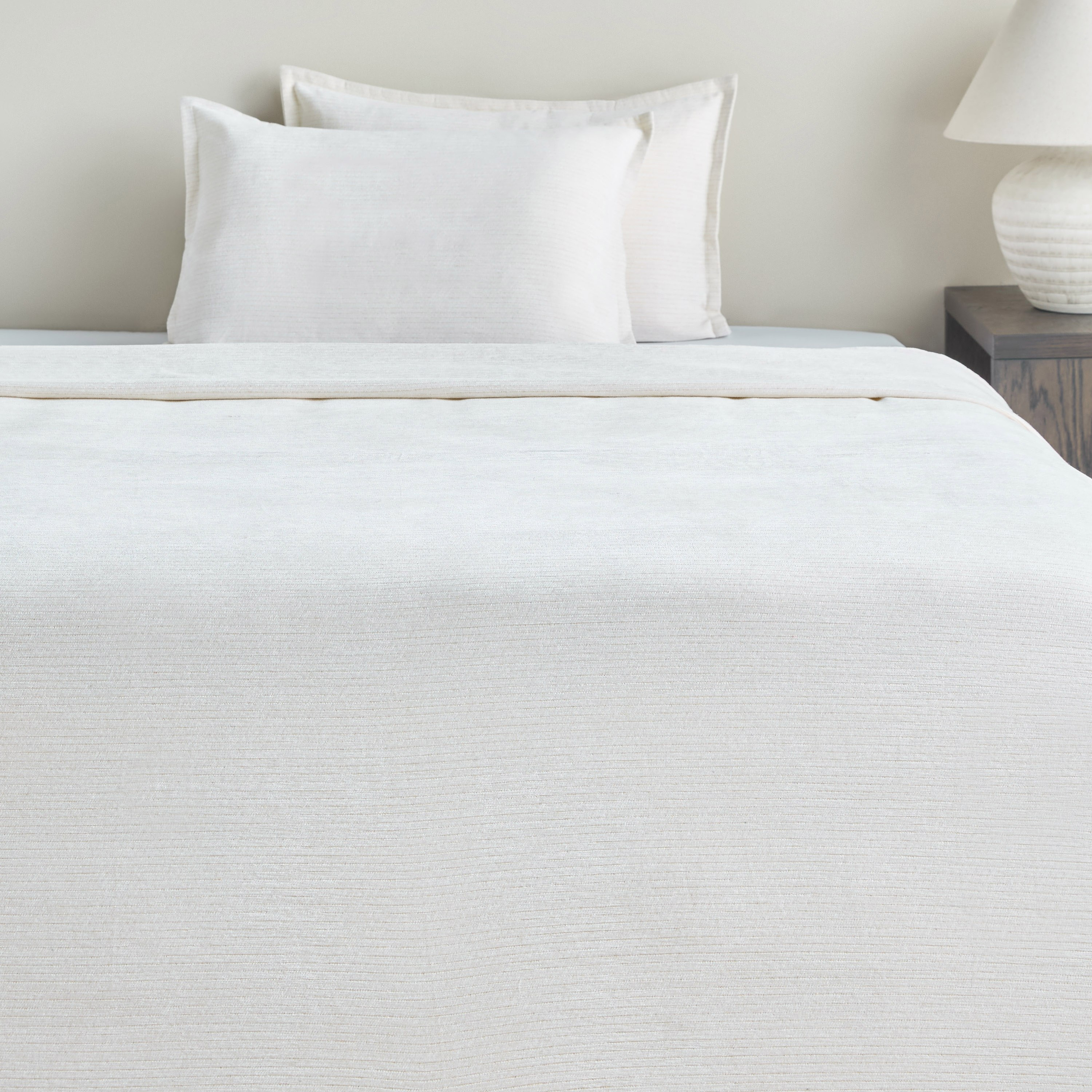 Luze Metallic Textured 3-Piece King Bedspread Set -  240x260 cm-household-bedding-comfortersandbedspreads-bedspreads-image-2