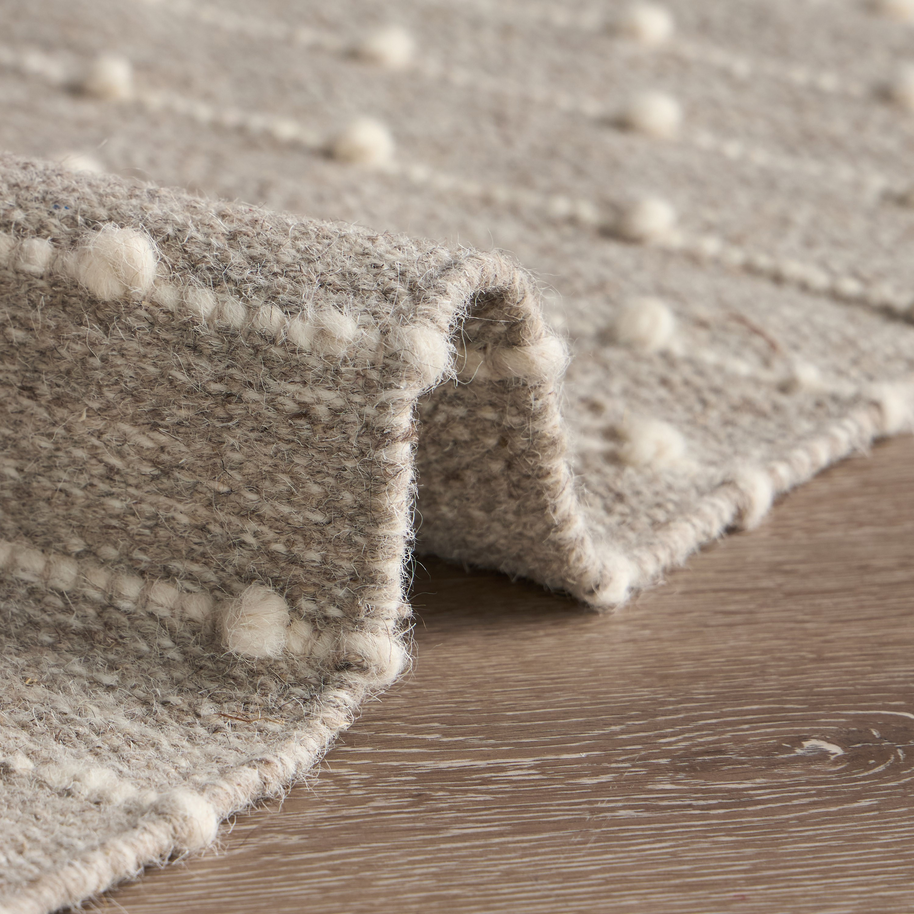 Eira Handwoven Woollen Rug - 90x150 cm-household-rugsandcarpets-rugs-image-4