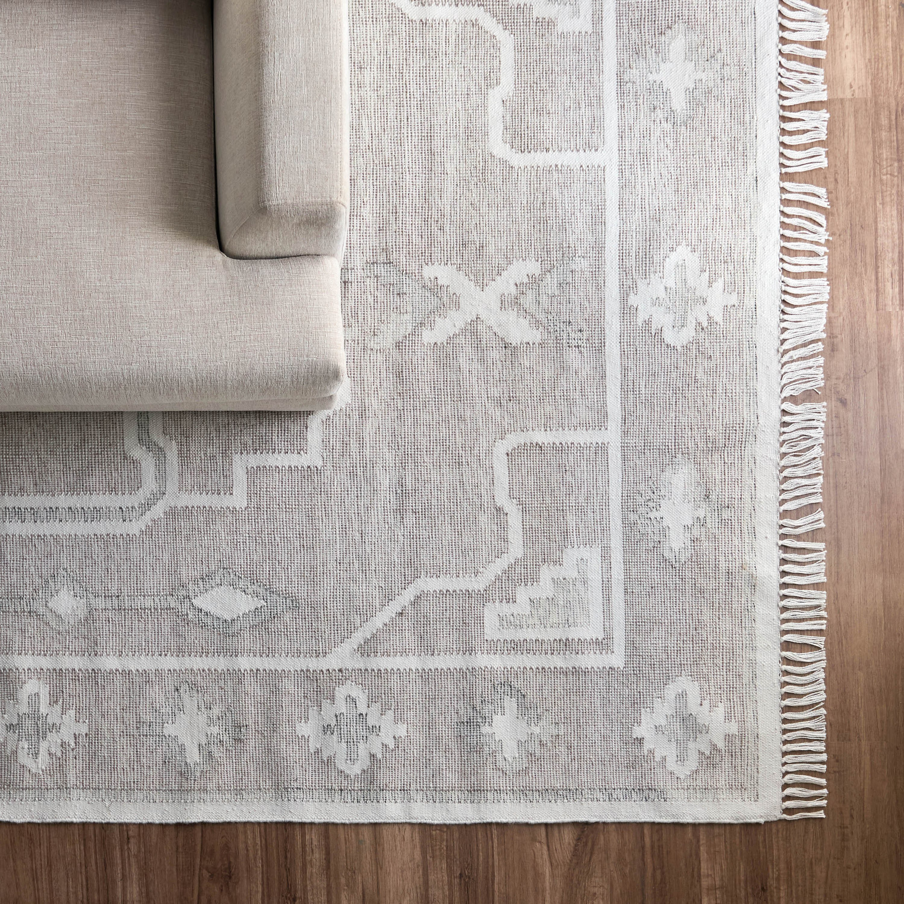 Calora Handwoven Jute Rug - 200x290 cm