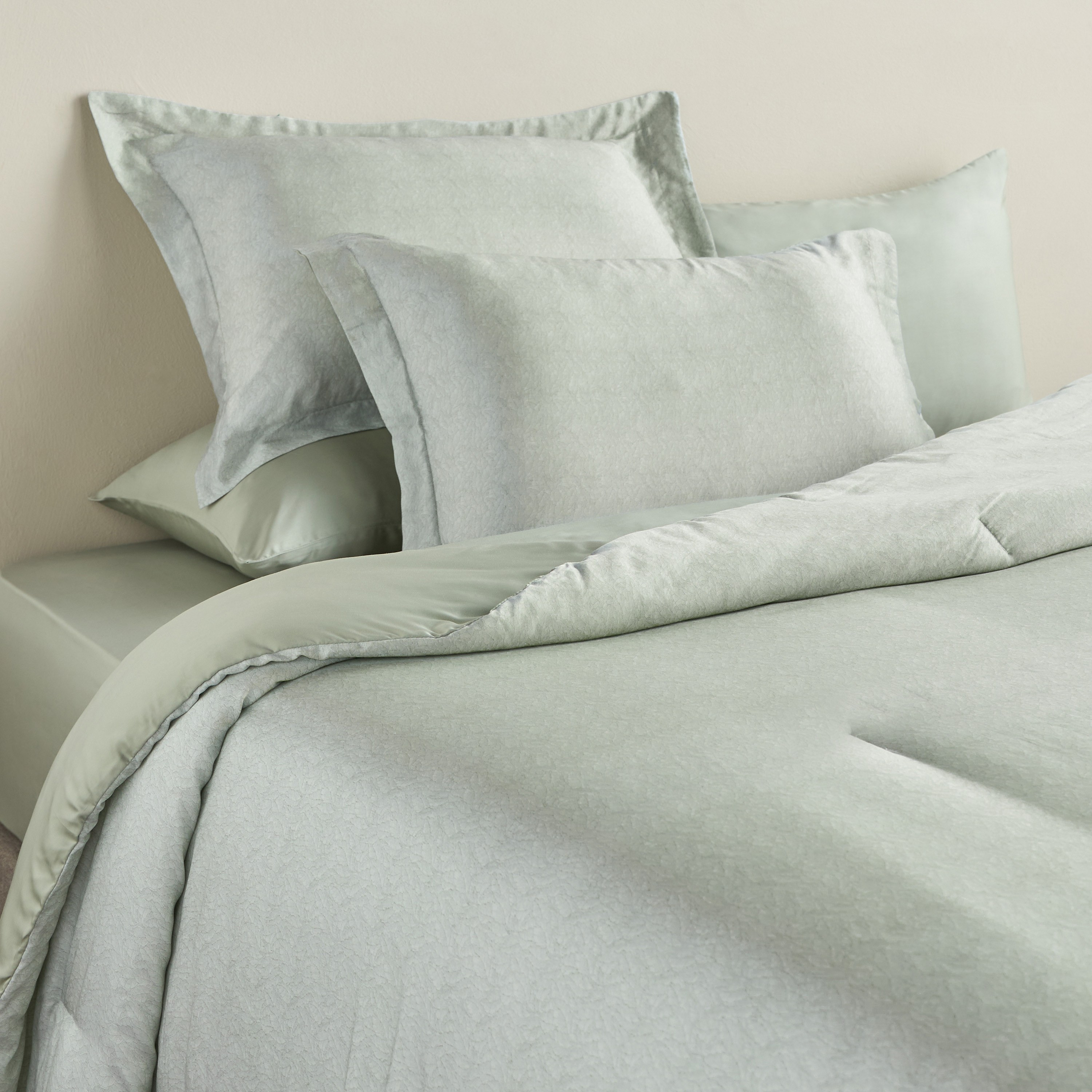 Lucia Lyocell Printed 6-Piece Super King Comforter and Sheet Set - 240x260 cm-household-bedding-comfortersandbedspreads-bedinabag-image-1