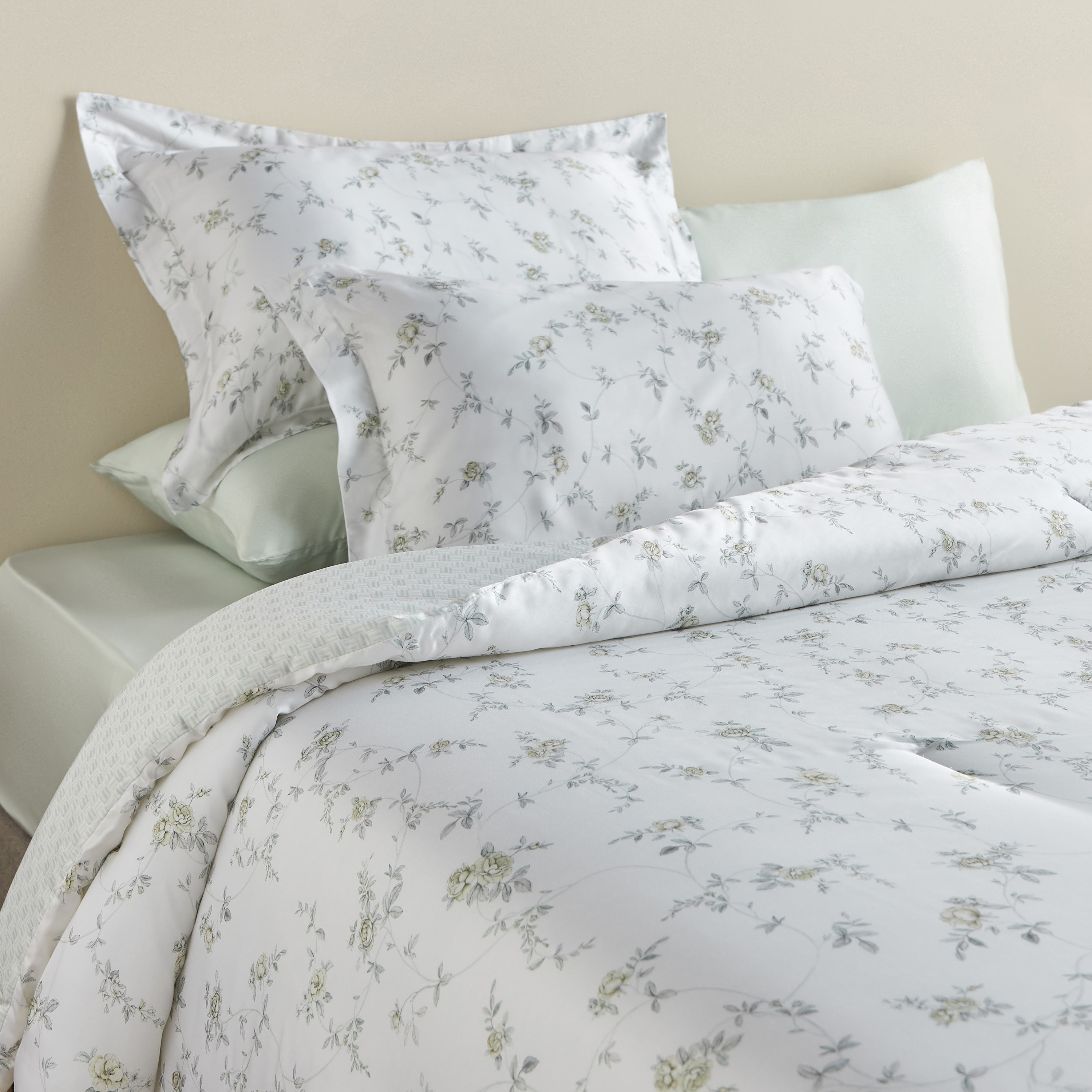 Rico Flora Lyocell Printed 6-Piece Super King Comforter and Sheet Set - 240x260 cm-household-bedding-comfortersandbedspreads-bedinabag-image-1