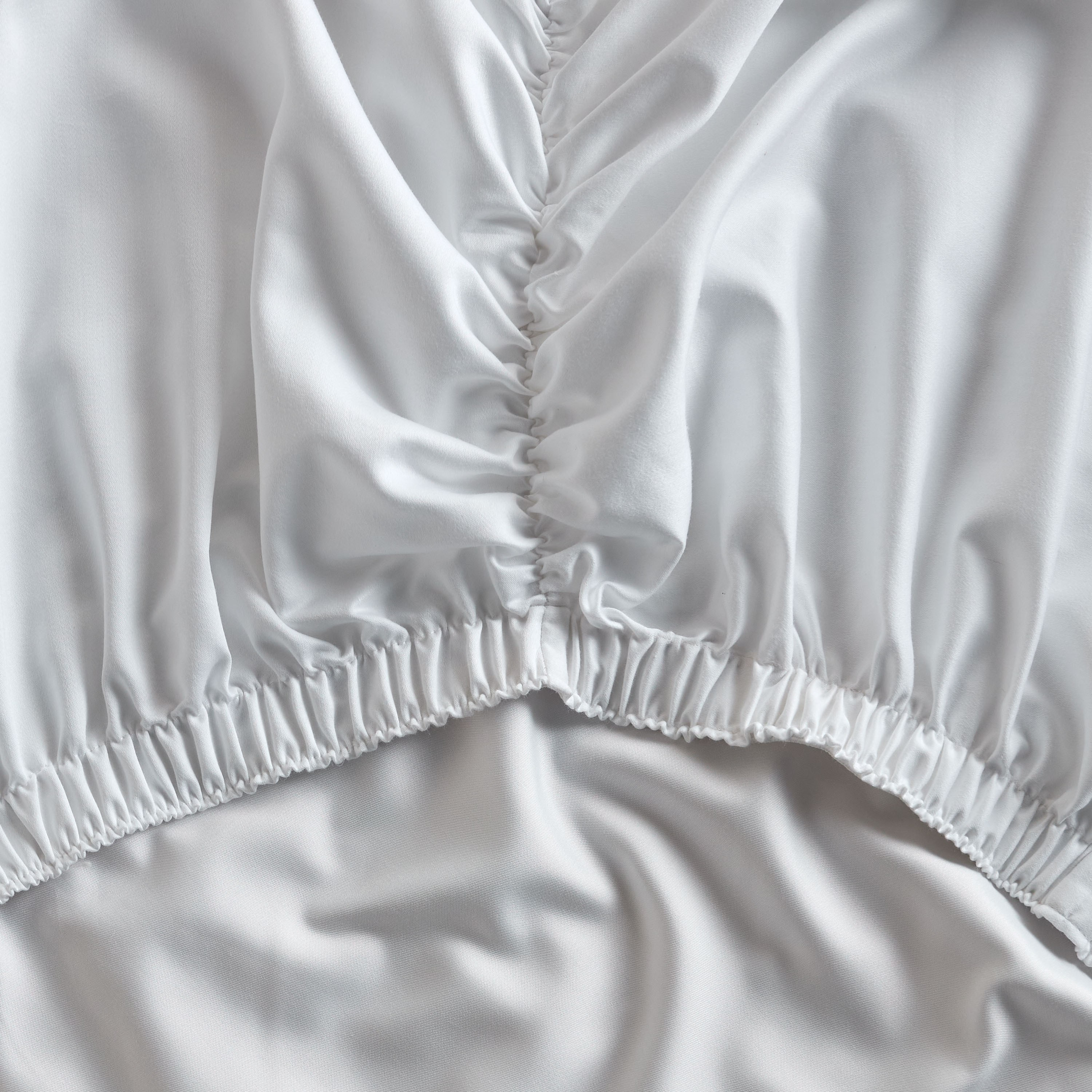 شرشف مطاطي مقاس سوبر كينج بنسيج ساتان قطني وعدد 1000 خيط - إيفيلور - 200x205 سم-household-bedding-sheetsandpillowcases-fittedsheets-image-2