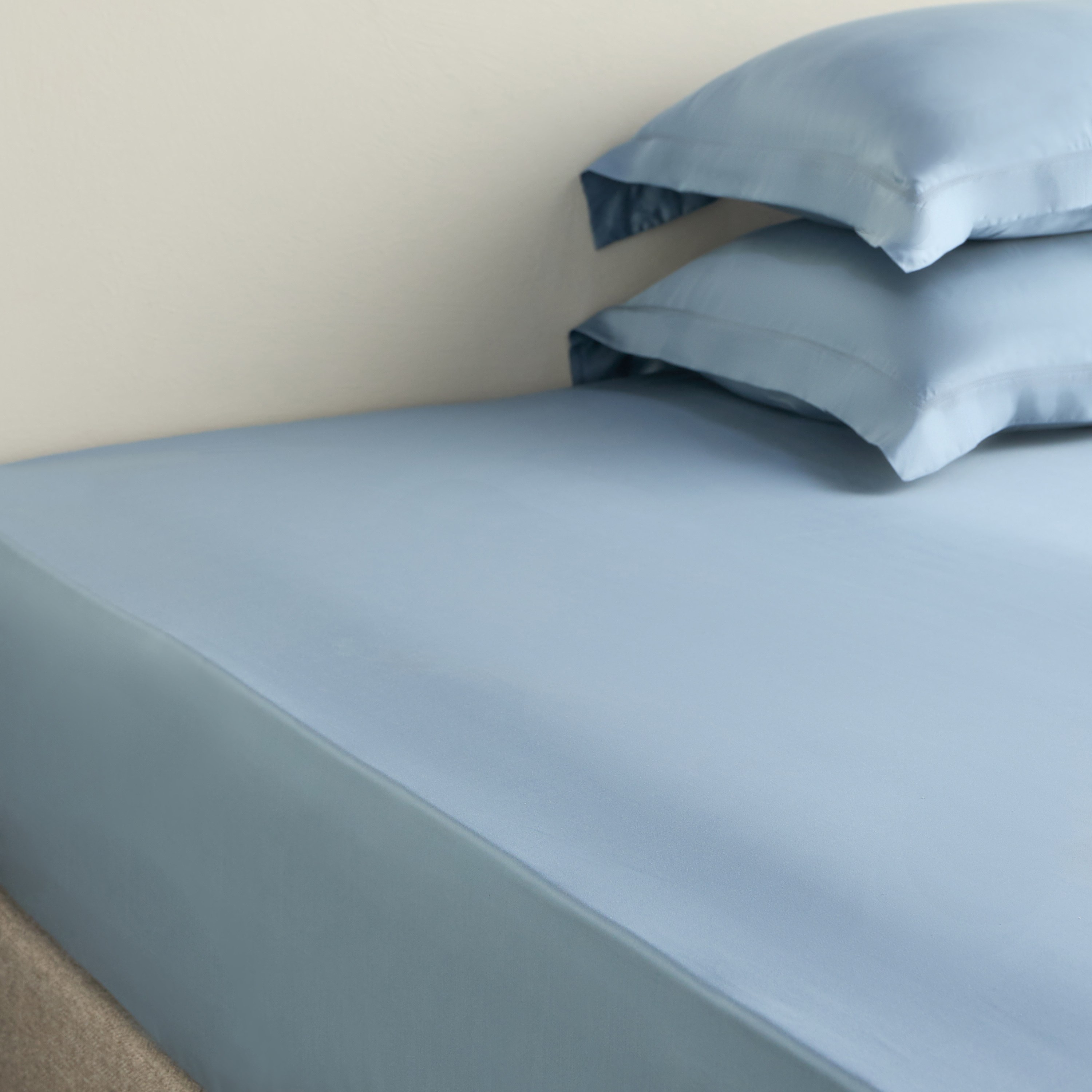 Sterla Tencel Sateen 500 Thread Count Queen Fitted Sheet - 160x200 cm-household-bedding-sheetsandpillowcases-fittedsheets-image-3