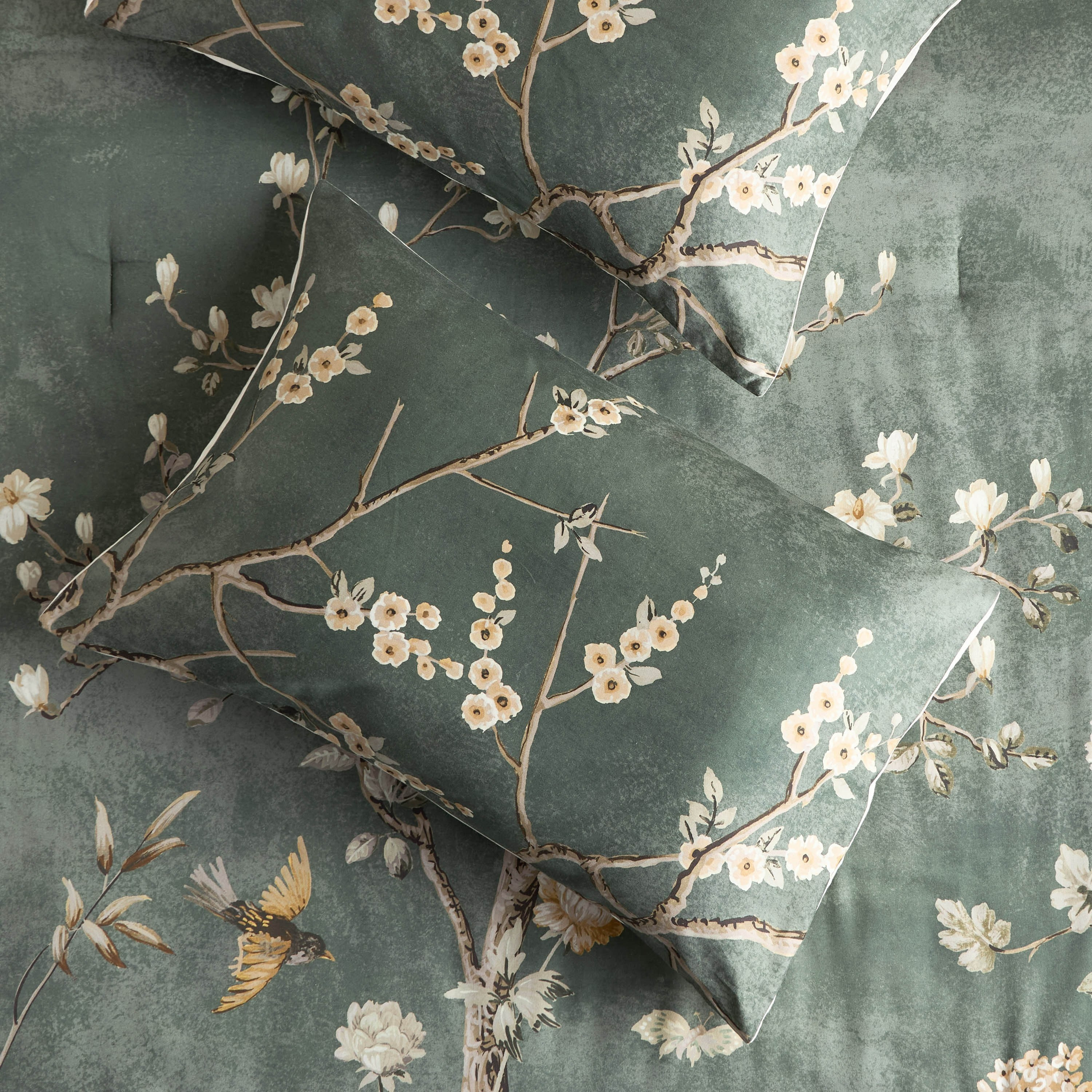Silvio Floral 3-Piece Queen Comforter Set - 200x240 cm-household-bedding-comfortersandbedspreads-comforters-image-3