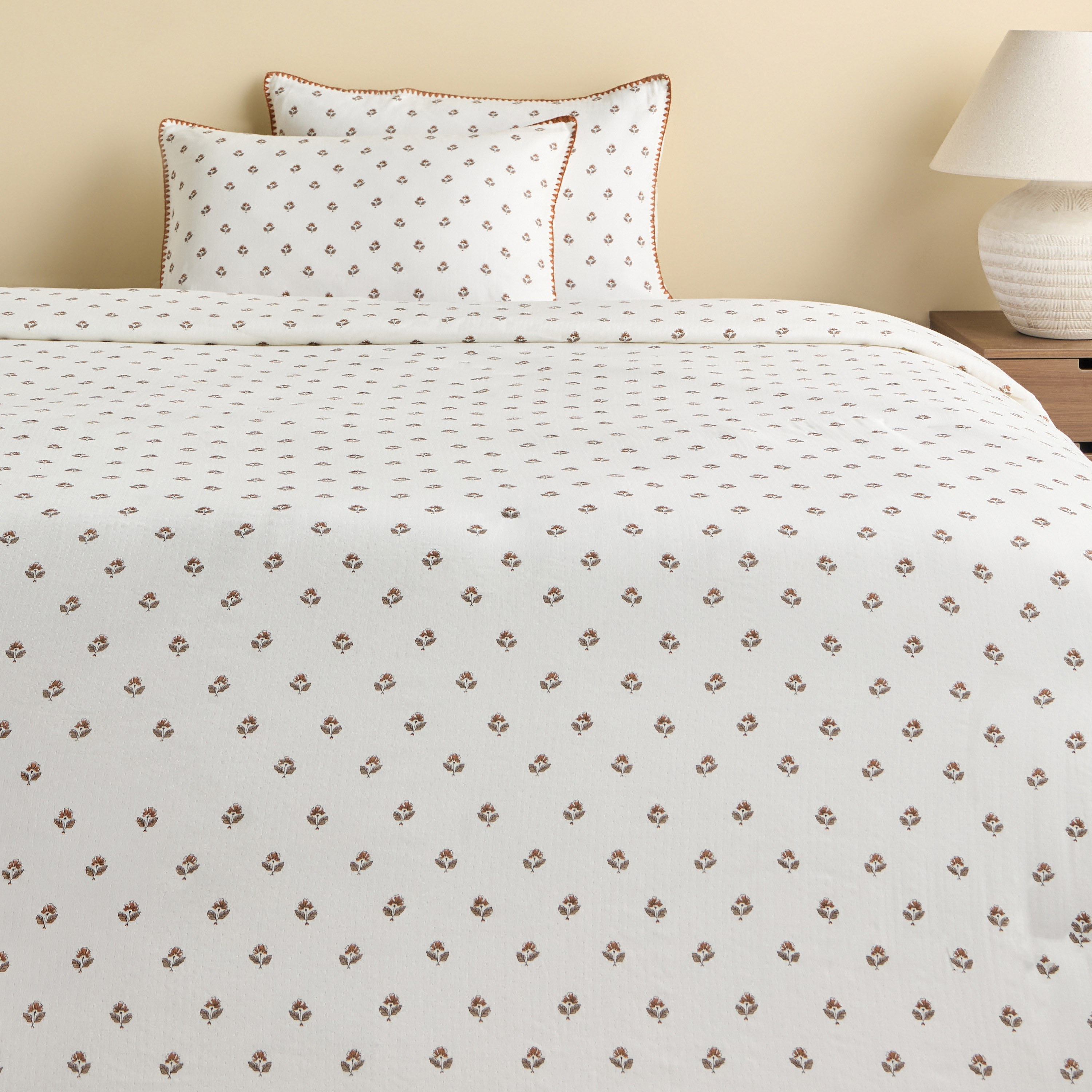 طقم لحاف سوبر كينج قطن 3 قطع بطبعات - بونيتا فلورال - 240x260 سم-household-bedding-comfortersandbedspreads-comforters-image-2