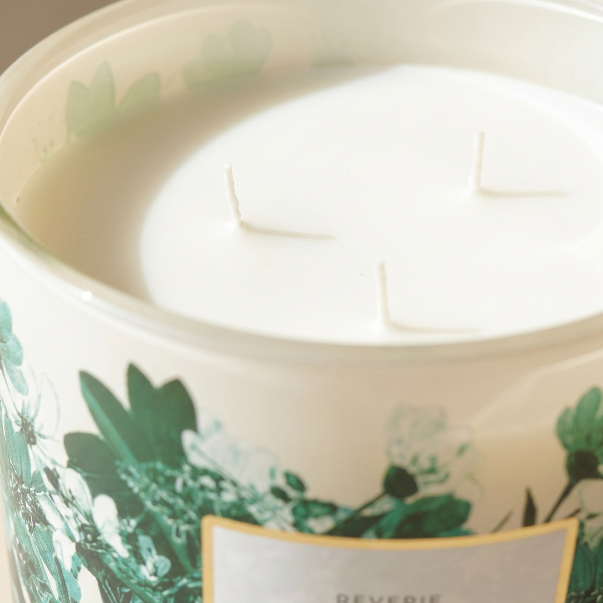 Reverie Tiare Driftwood Scented Jar Candle - 50 h-household-homefragrance-candles-image-4