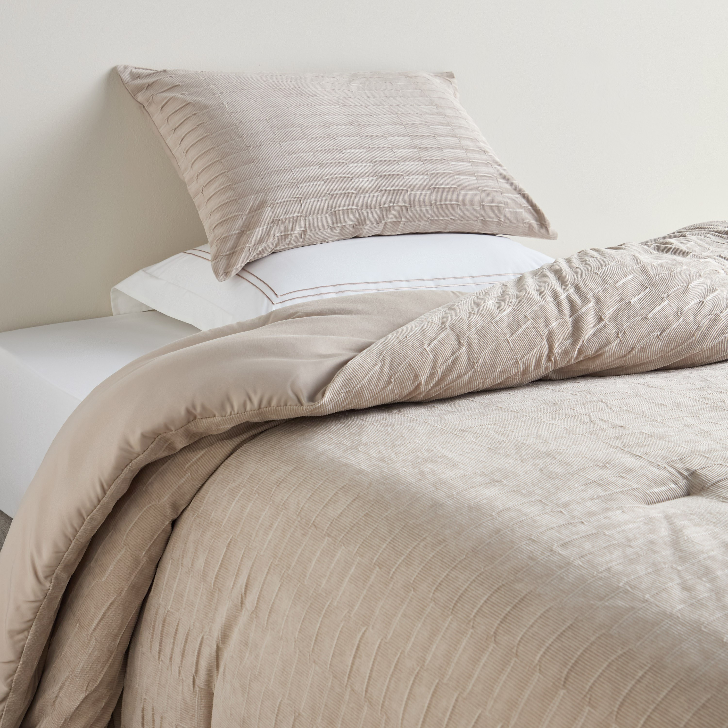 Rex Greek Velvet Weave 4-Piece Full Comforter and Sheet Set- 160x240 cm-household-bedding-comfortersandbedspreads-bedinabag-image-1