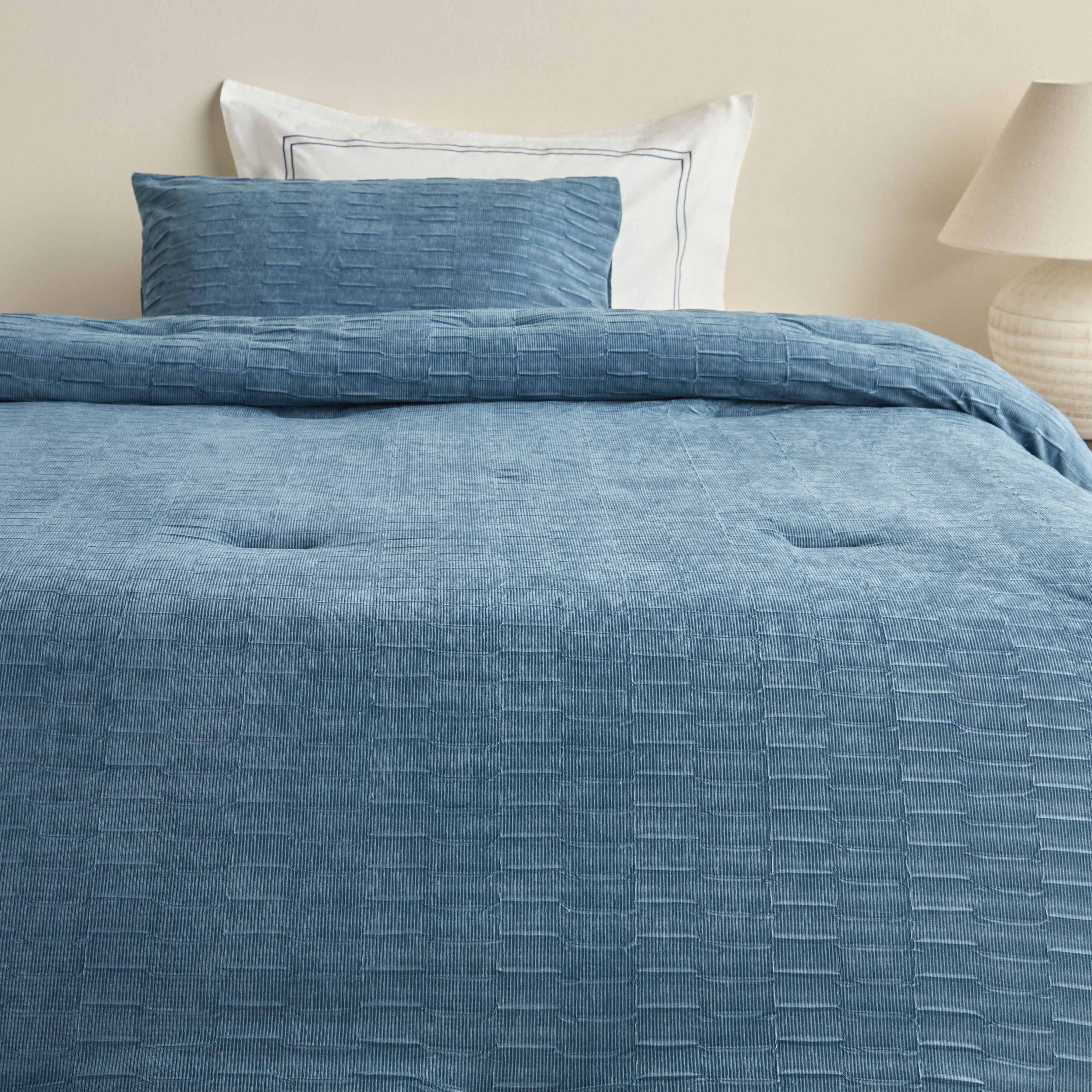 Rex Greek Velvet Weave 4-Piece Full Comforter and Sheet Set- 160x240 cm-household-bedding-comfortersandbedspreads-bedinabag-image-2
