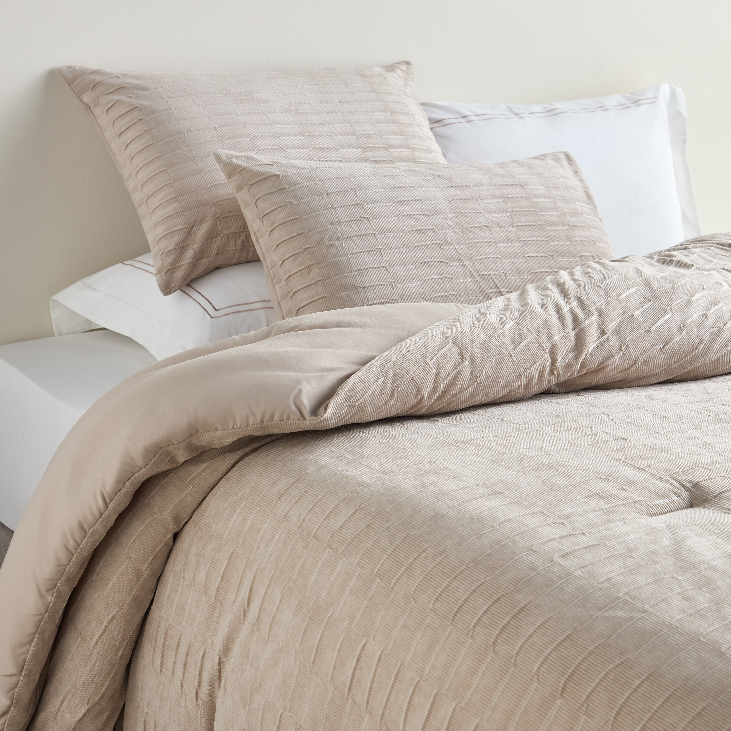 Rex Greek Velvet Weave 6-Piece Super King Comforter and Sheet Set - 240x260 cm-household-bedding-comfortersandbedspreads-bedinabag-image-1
