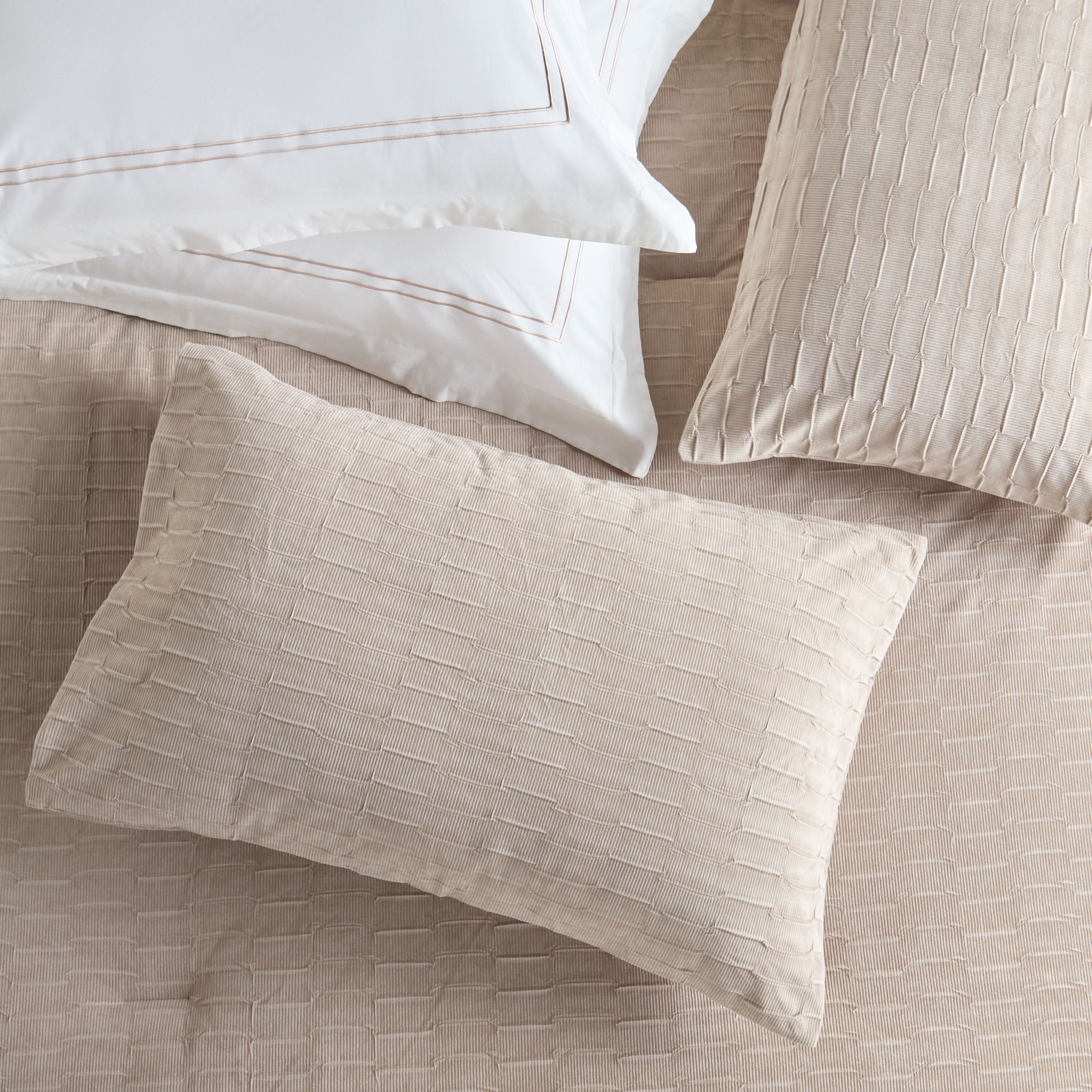 Rex Greek Velvet Weave 6-Piece Super King Comforter and Sheet Set - 240x260 cm-household-bedding-comfortersandbedspreads-bedinabag-image-3