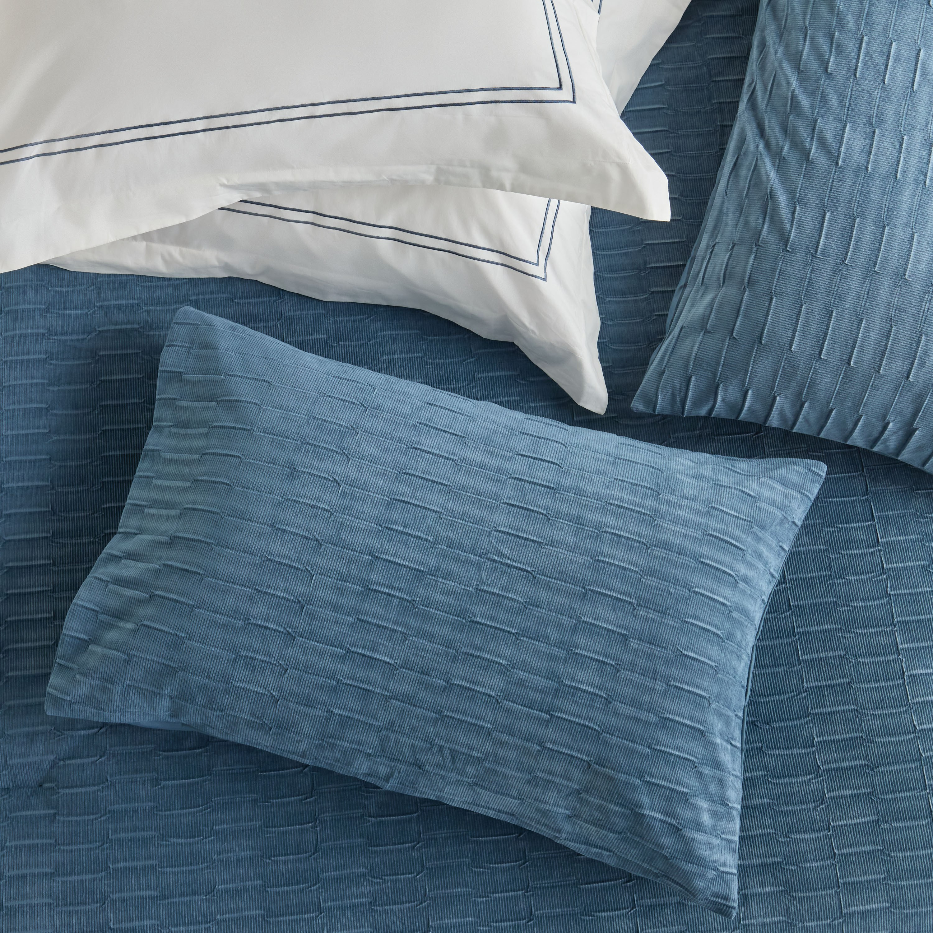 Rex Greek Velvet Weave 6-Piece Super King Comforter and Sheet Set - 240x260 cm-household-bedding-comfortersandbedspreads-bedinabag-image-3