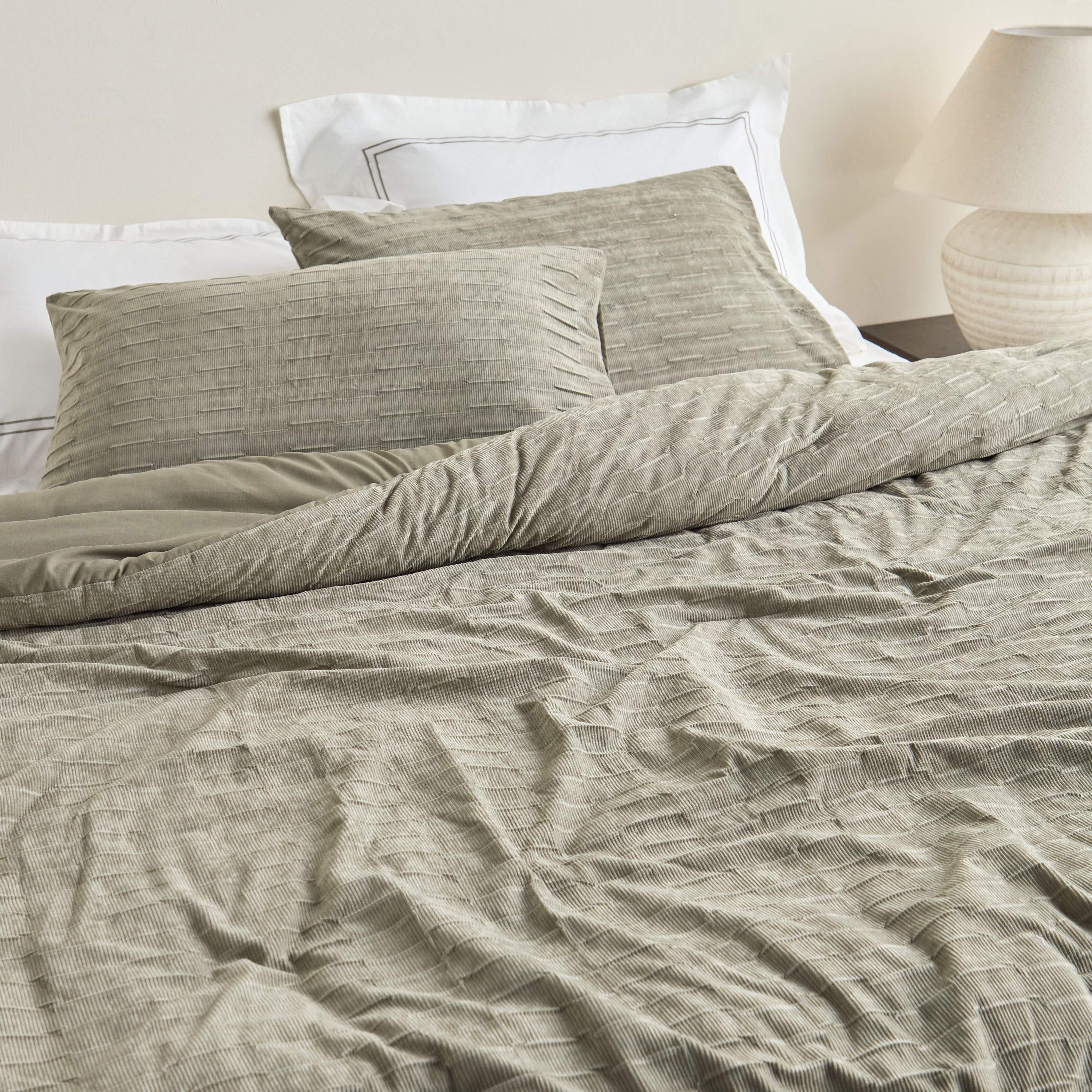 Rex Greek Velvet Weave 6-Piece Super King Comforter and Sheet Set - 240x260 cm-household-bedding-comfortersandbedspreads-bedinabag-image-7